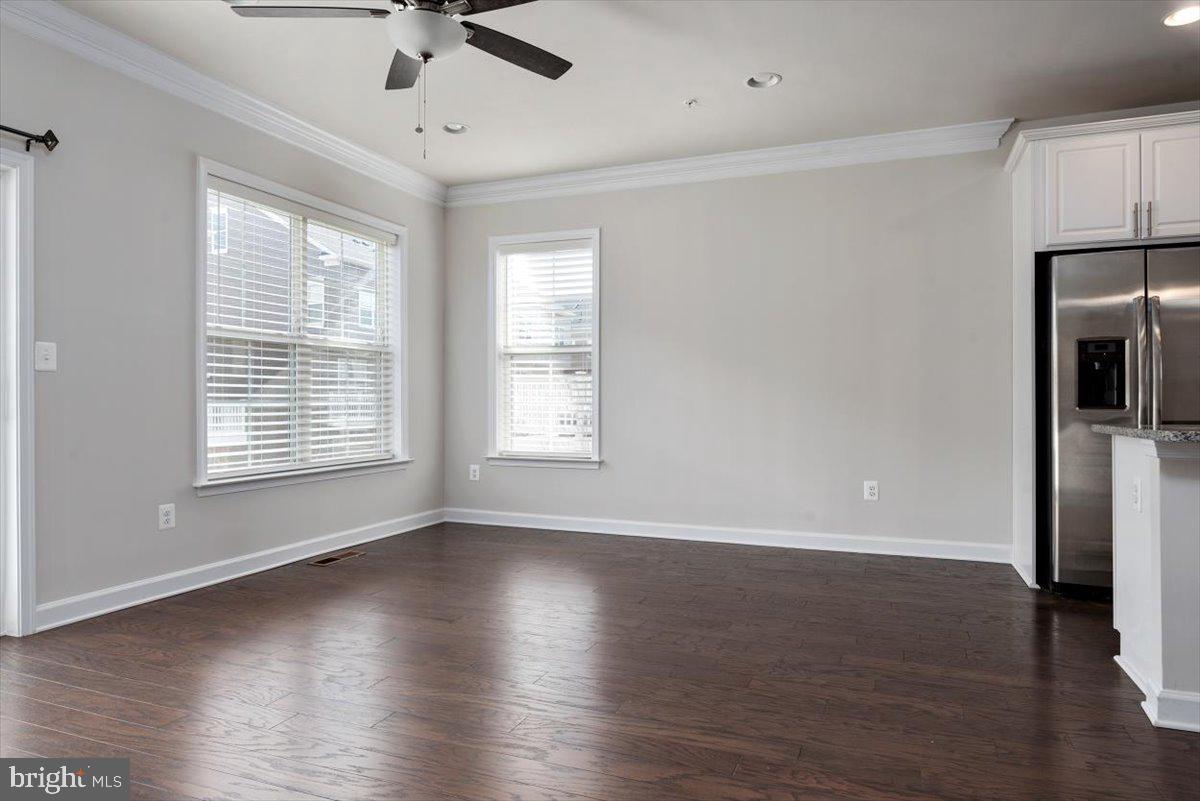 GLENARDEN - Residential Lease