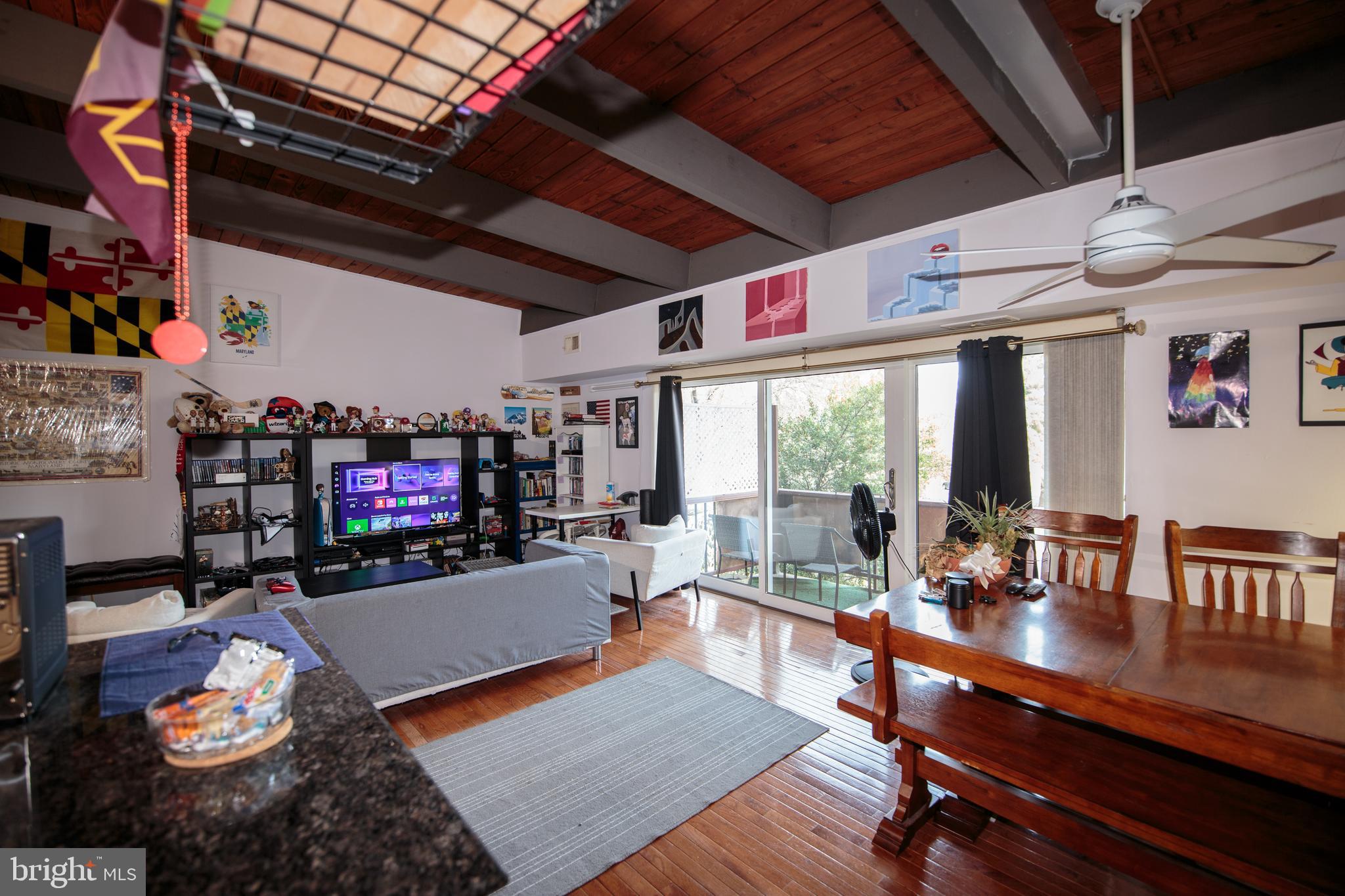 MCLEAN HILLS - Residential Lease