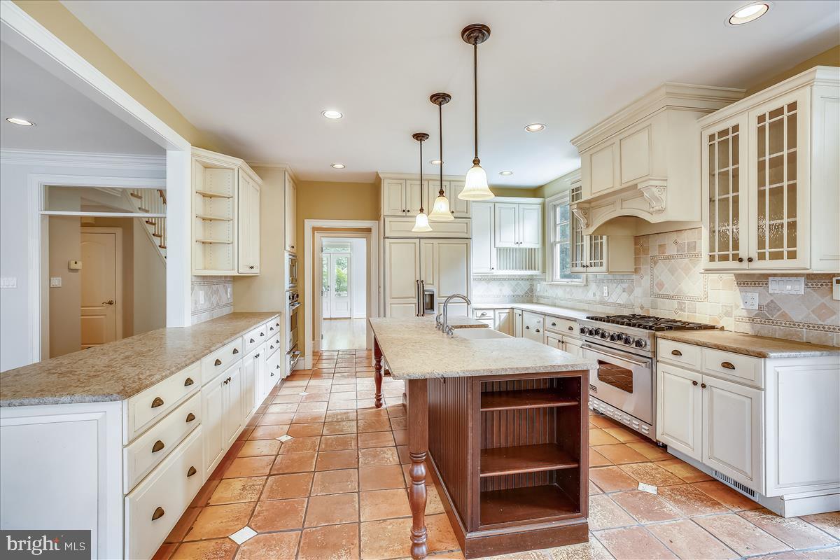 GARRETT PARK - Residential