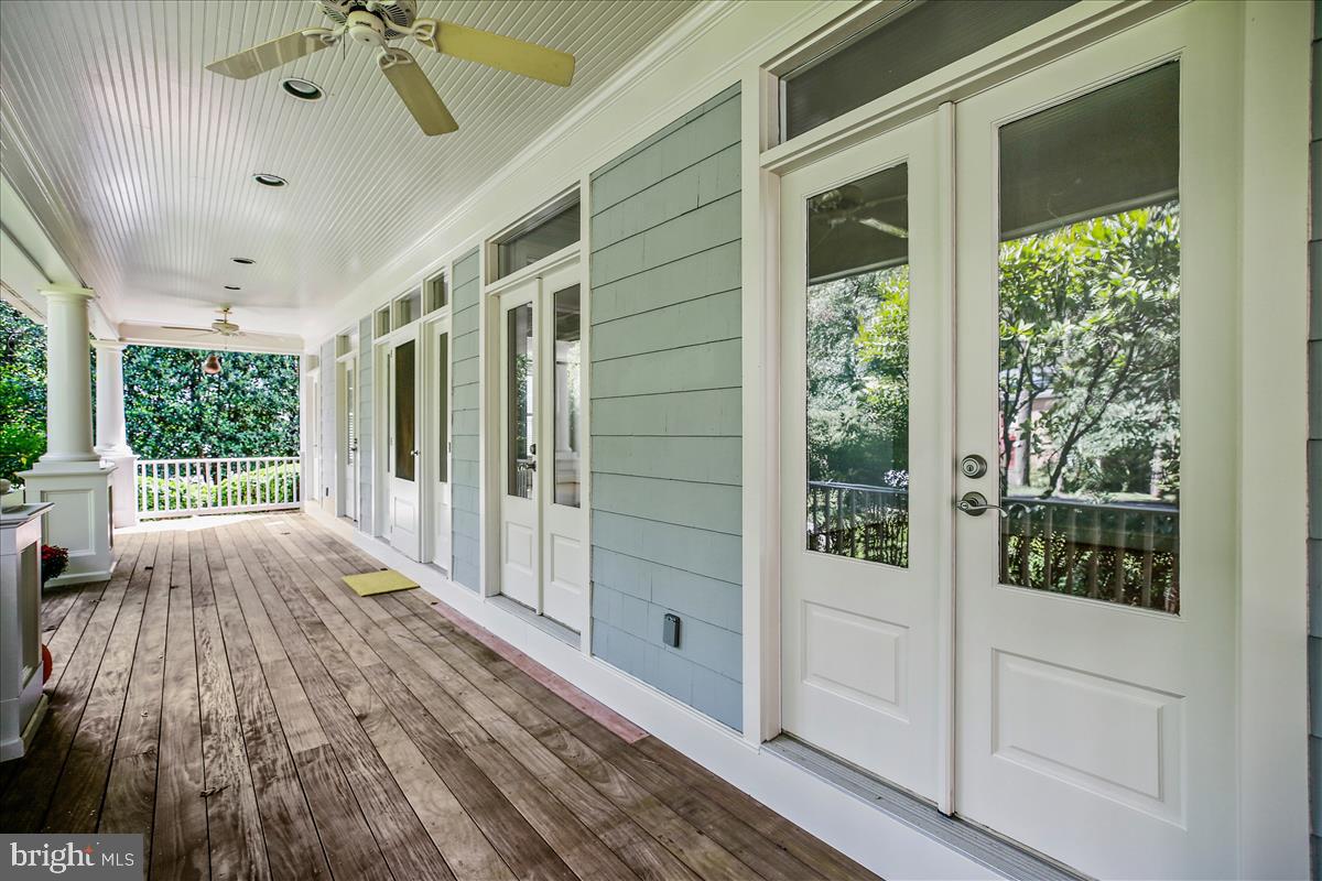 GARRETT PARK - Residential