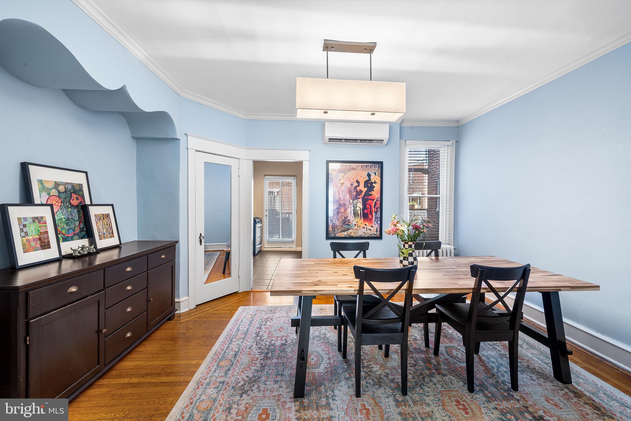 ROXBOROUGH - Residential