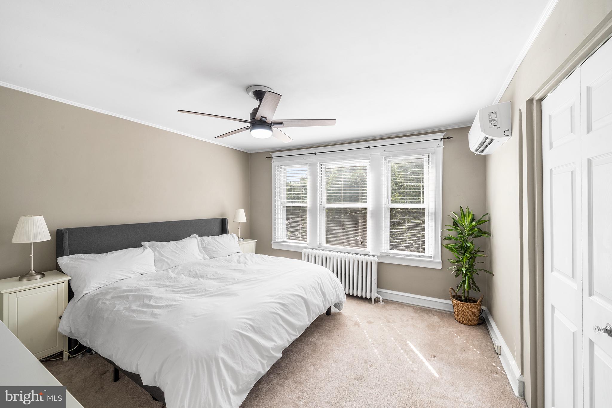 ROXBOROUGH - Residential