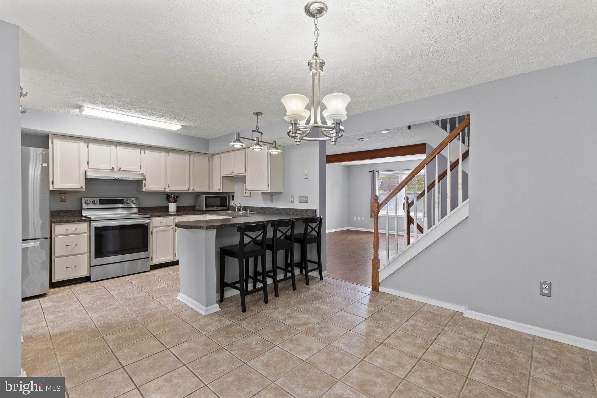 BOX HILL SOUTH - Residential Lease