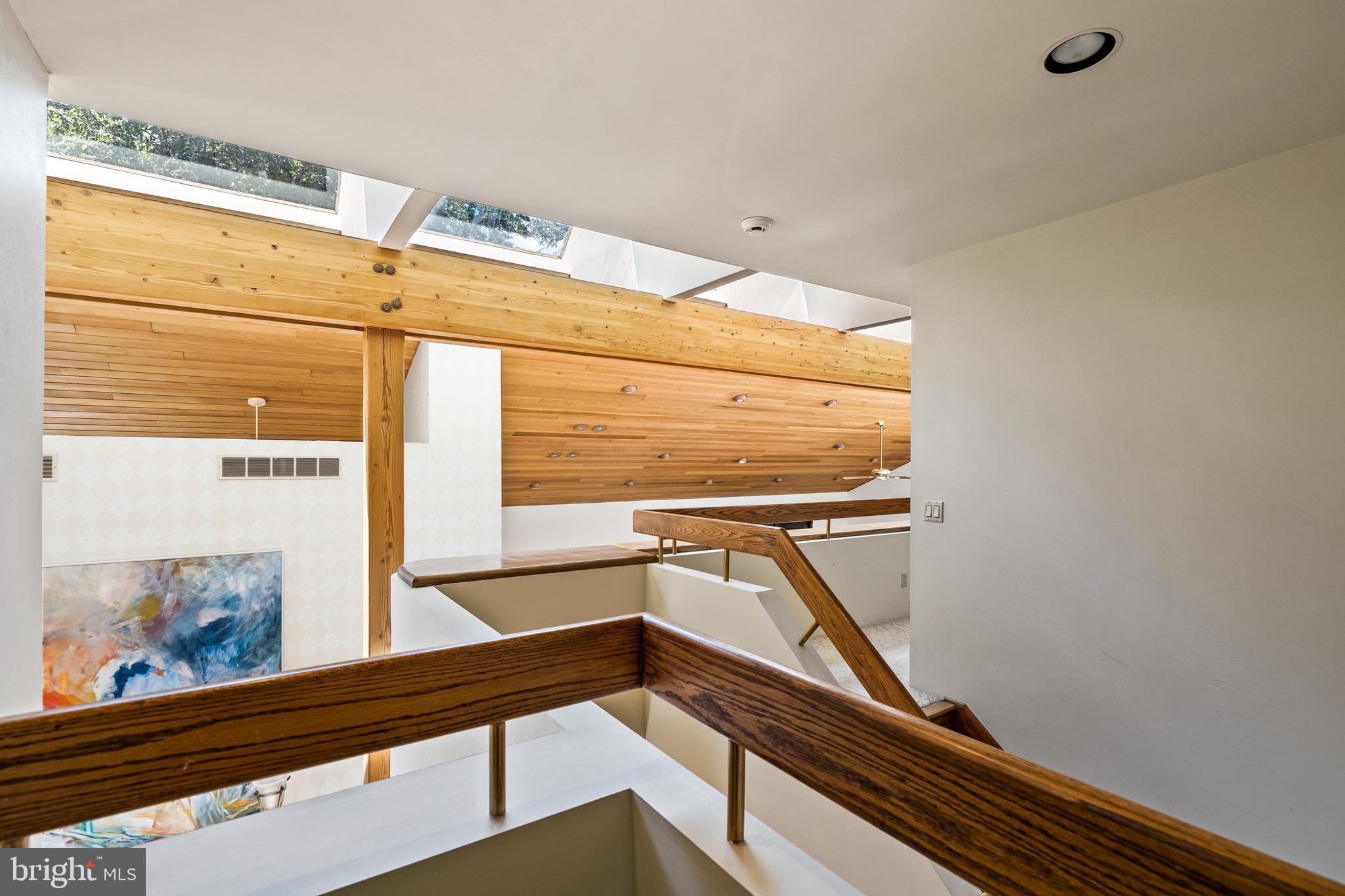 LEISURE HILL - Residential