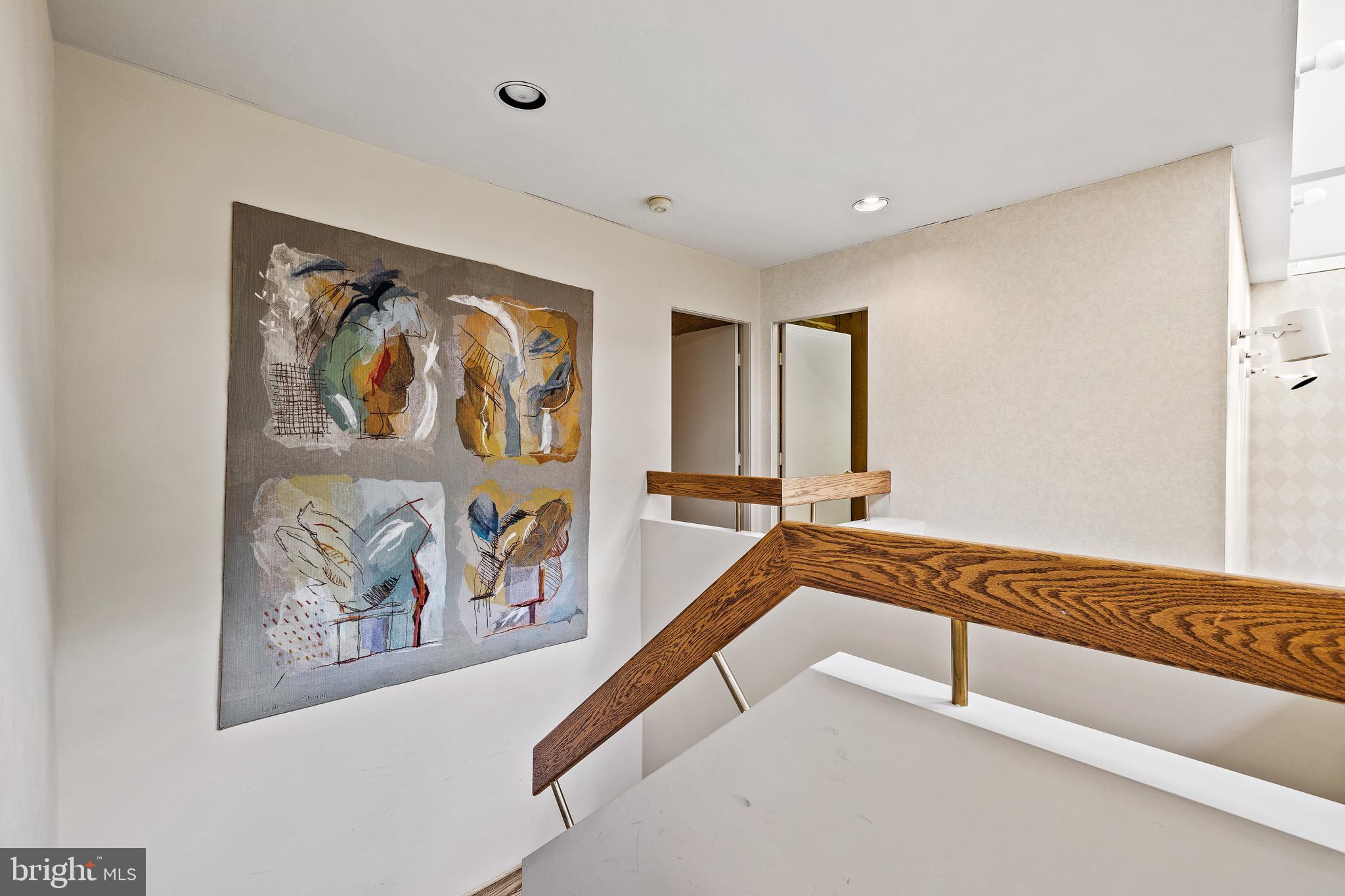 LEISURE HILL - Residential