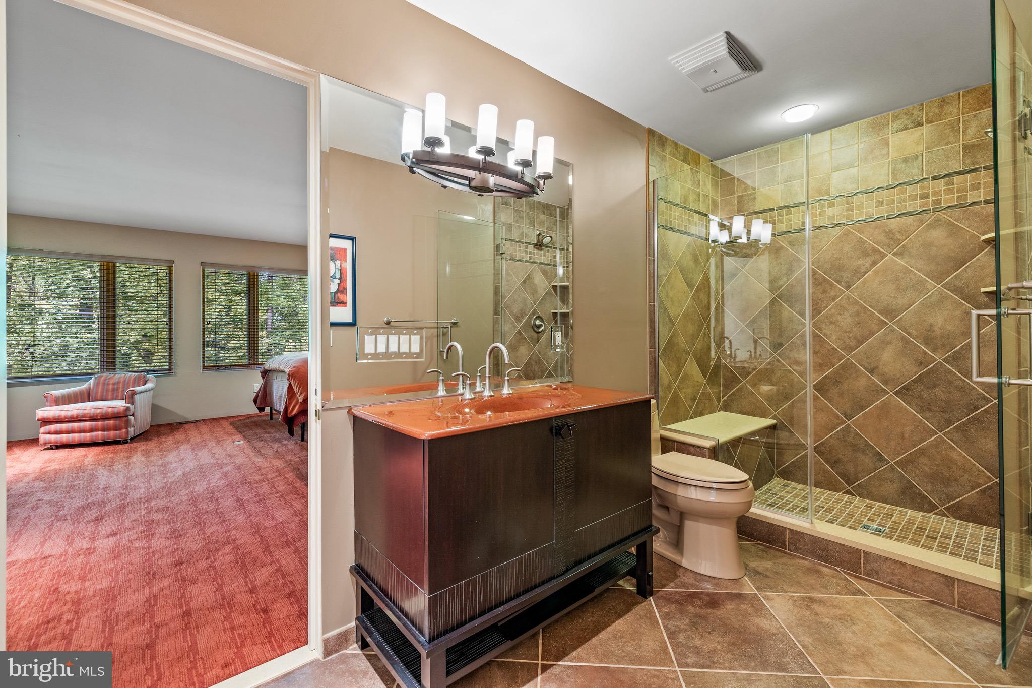 LEISURE HILL - Residential