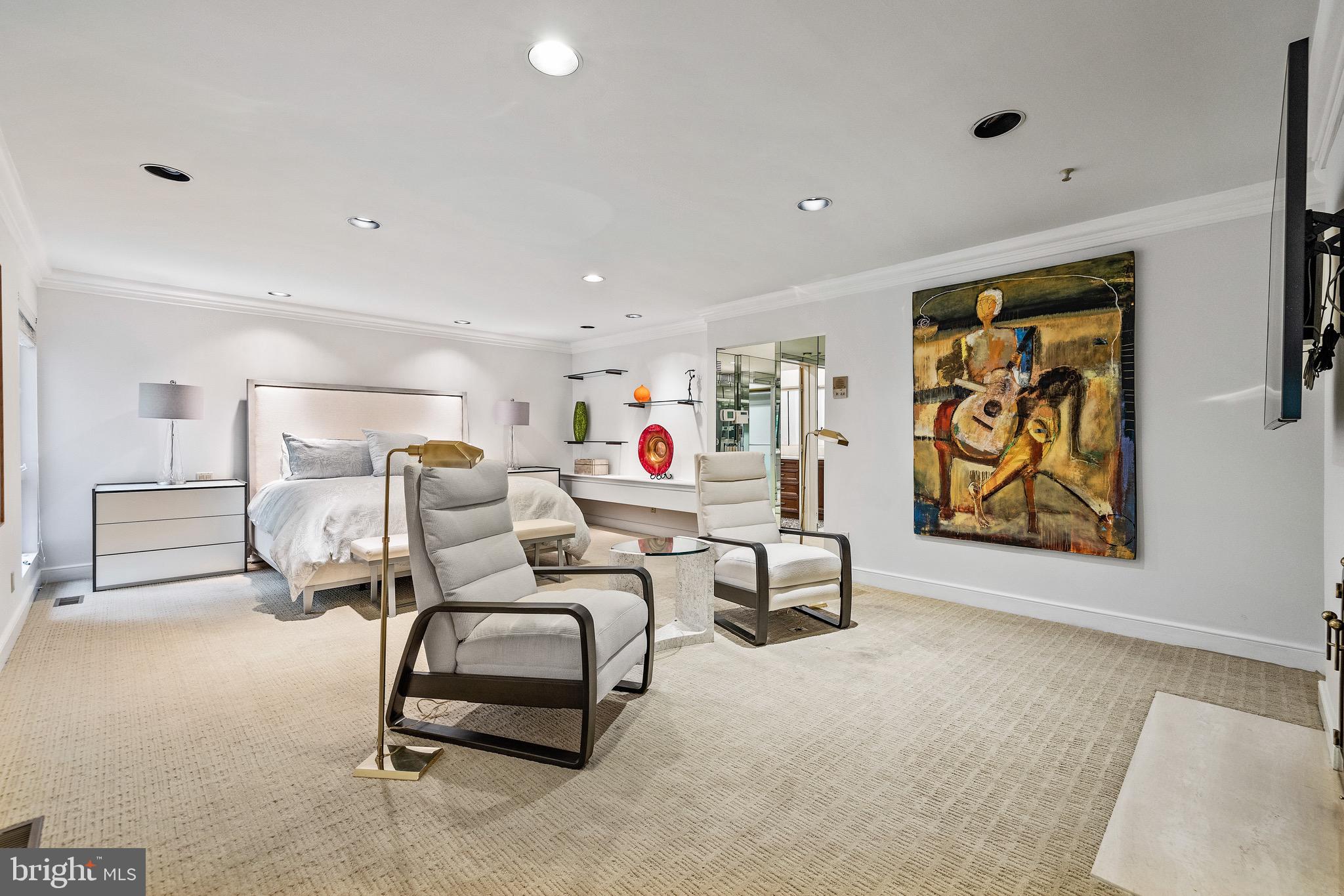 LEISURE HILL - Residential