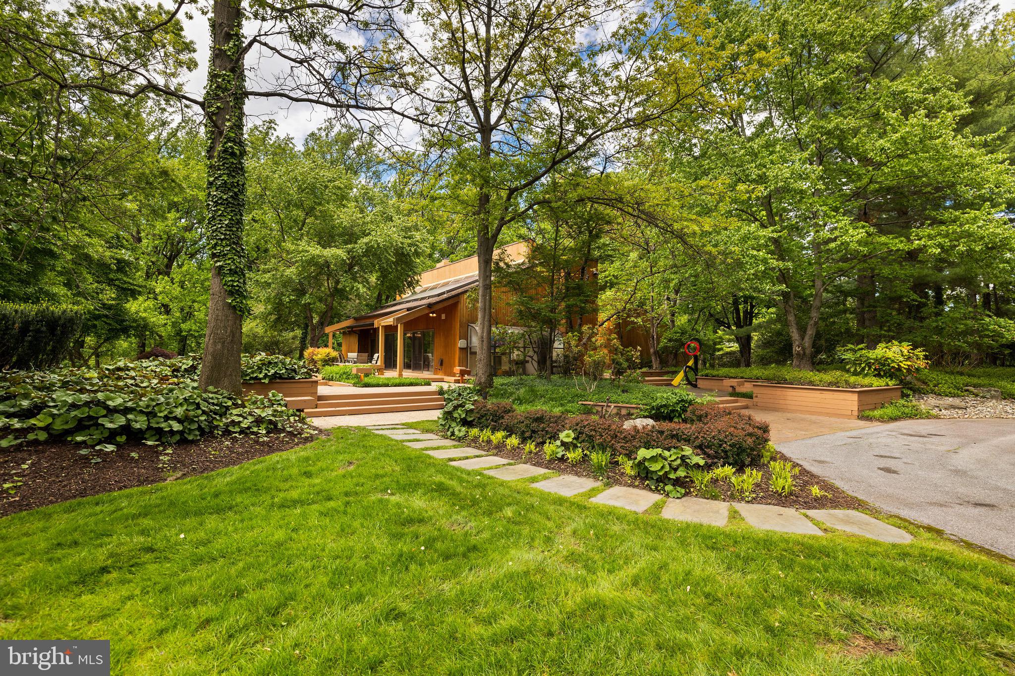 LEISURE HILL - Residential