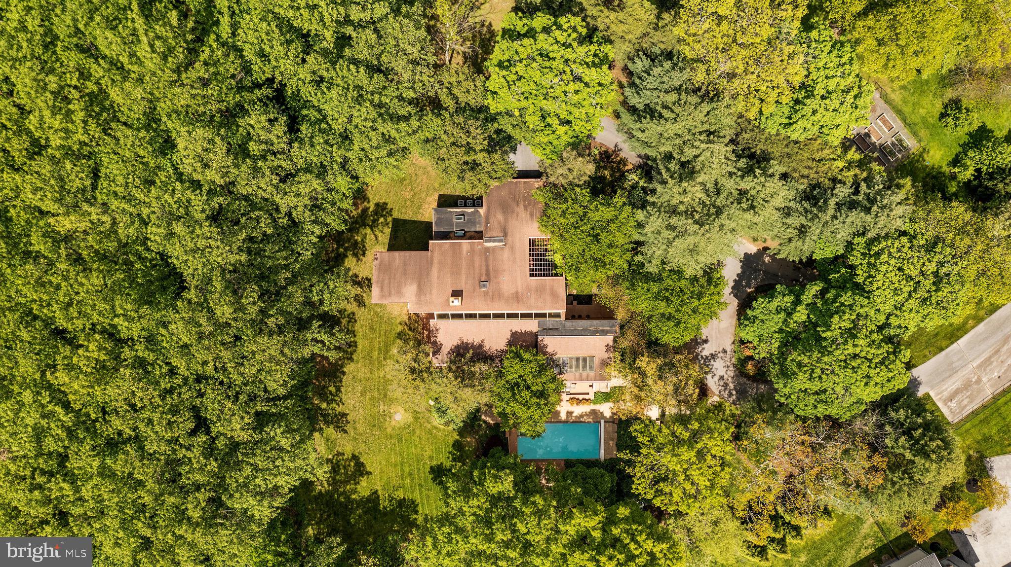 LEISURE HILL - Residential