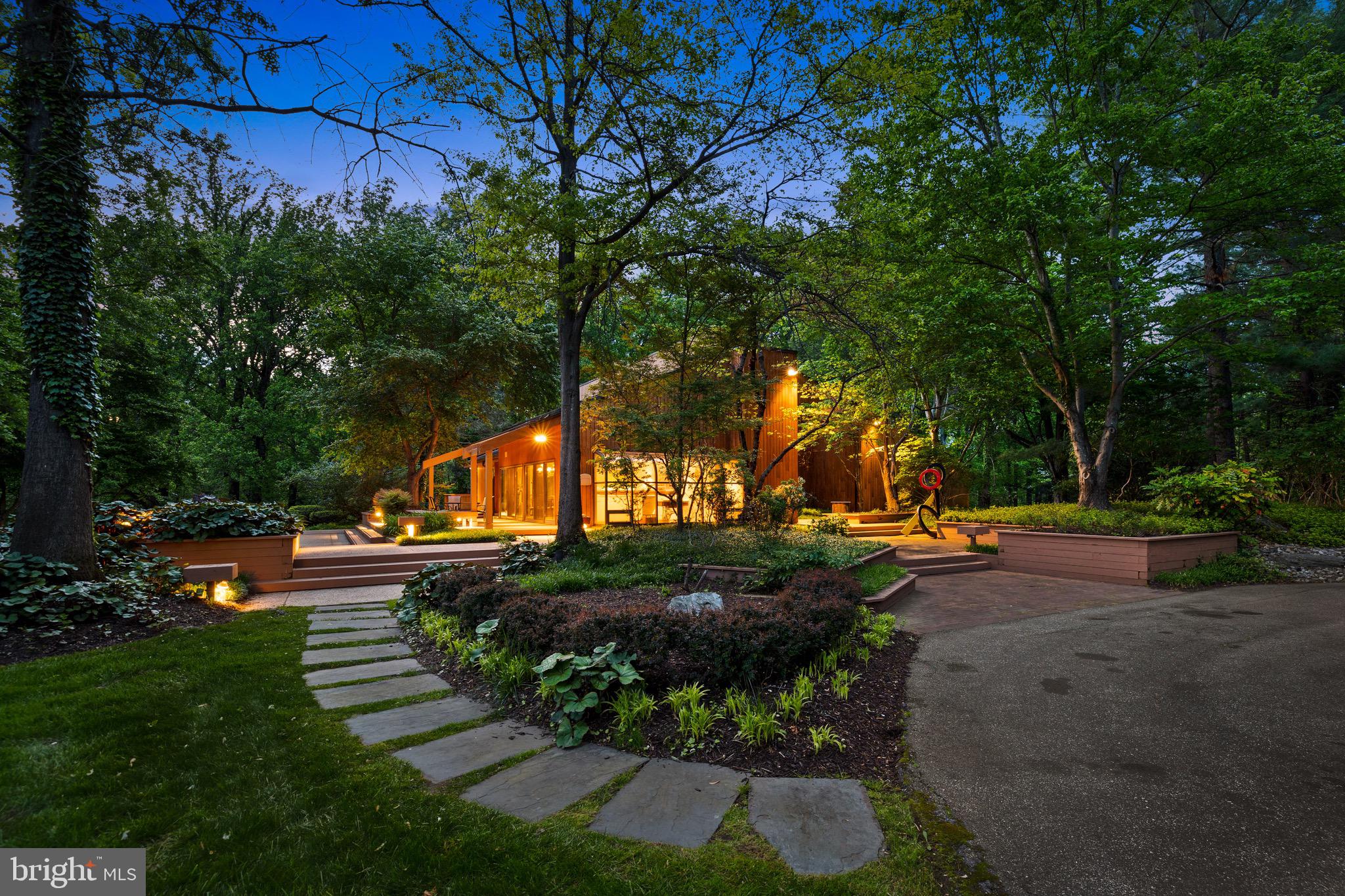 LEISURE HILL - Residential