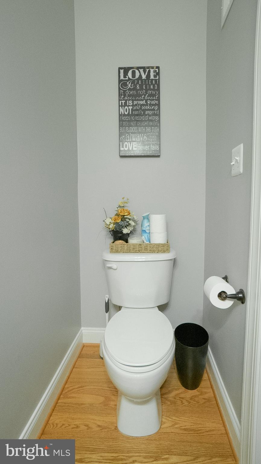 SOUTH RIDING - Residential Lease