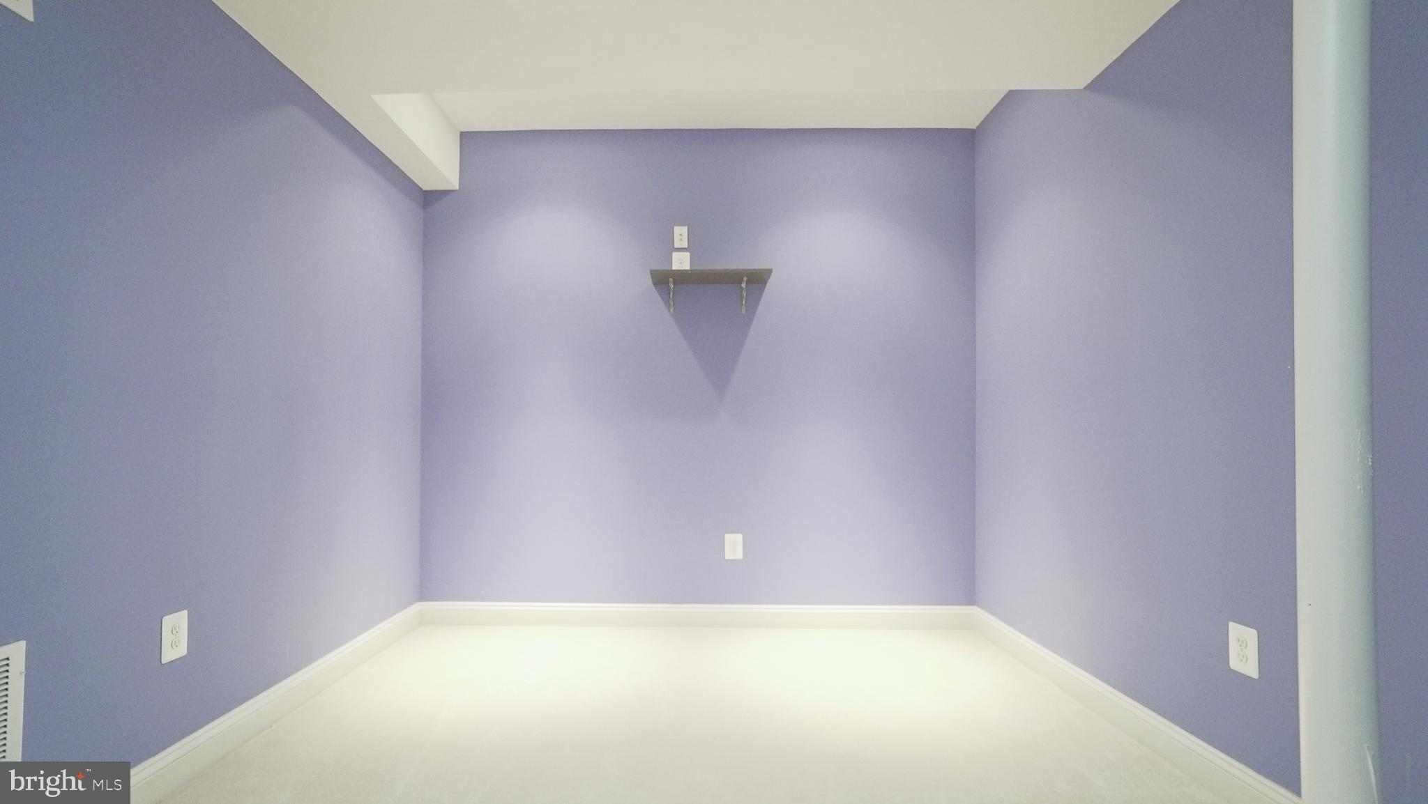 SOUTH RIDING - Residential Lease