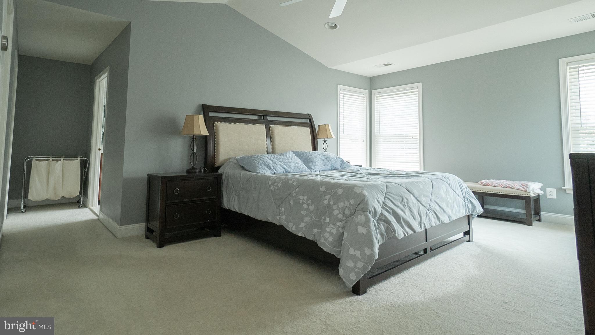 SOUTH RIDING - Residential Lease