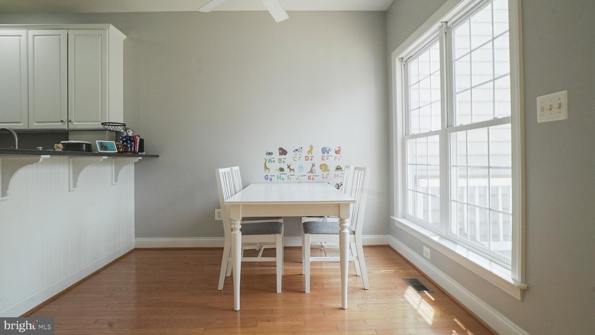 SOUTH RIDING - Residential Lease