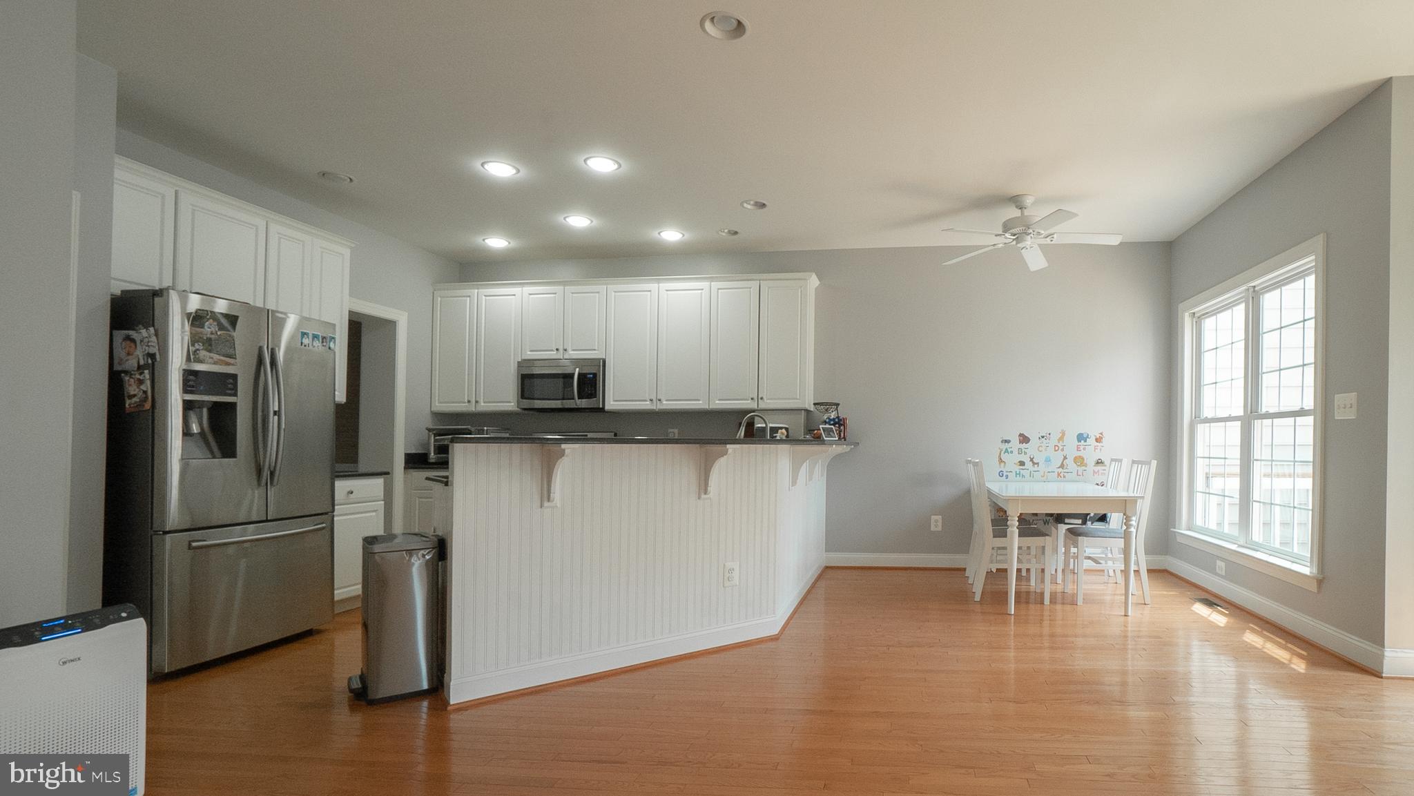 SOUTH RIDING - Residential Lease