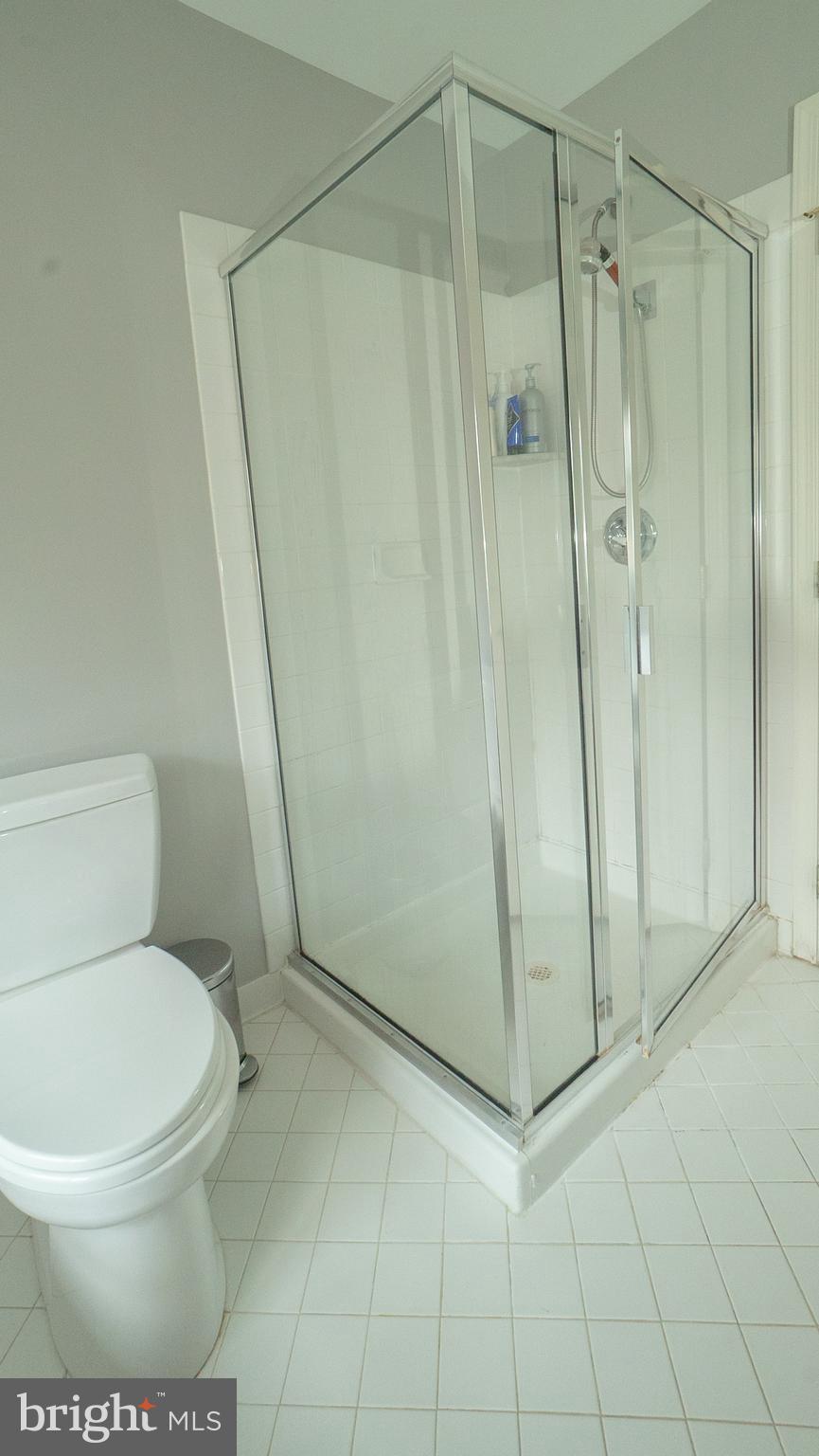 SOUTH RIDING - Residential Lease