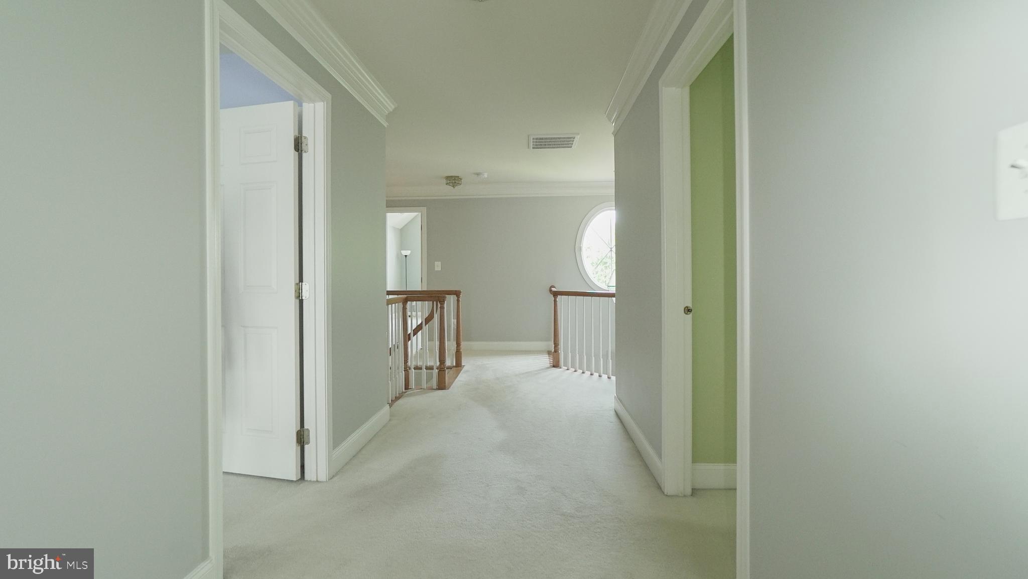 SOUTH RIDING - Residential Lease