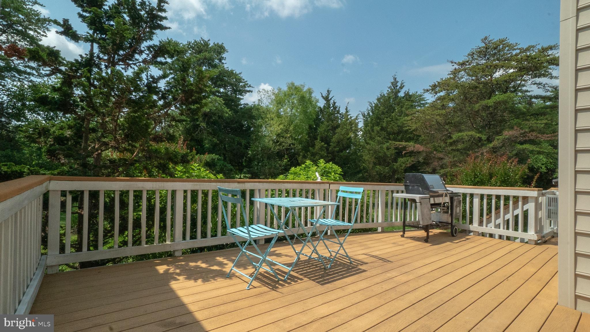 SOUTH RIDING - Residential Lease