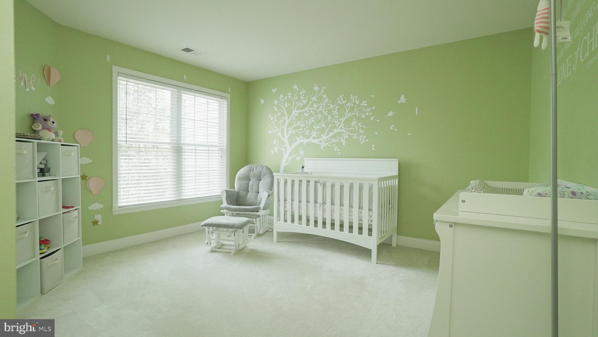 SOUTH RIDING - Residential Lease