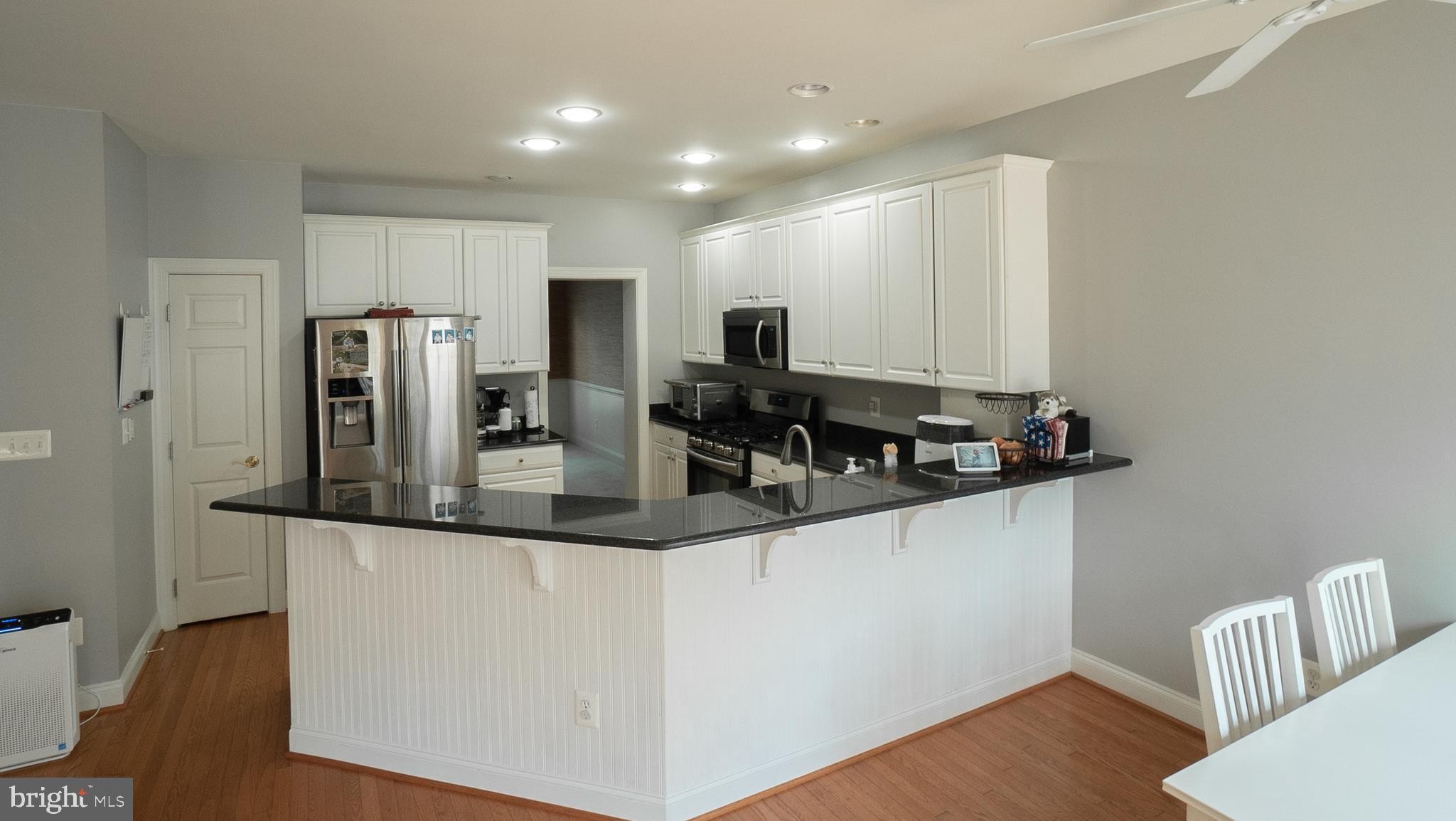 SOUTH RIDING - Residential Lease