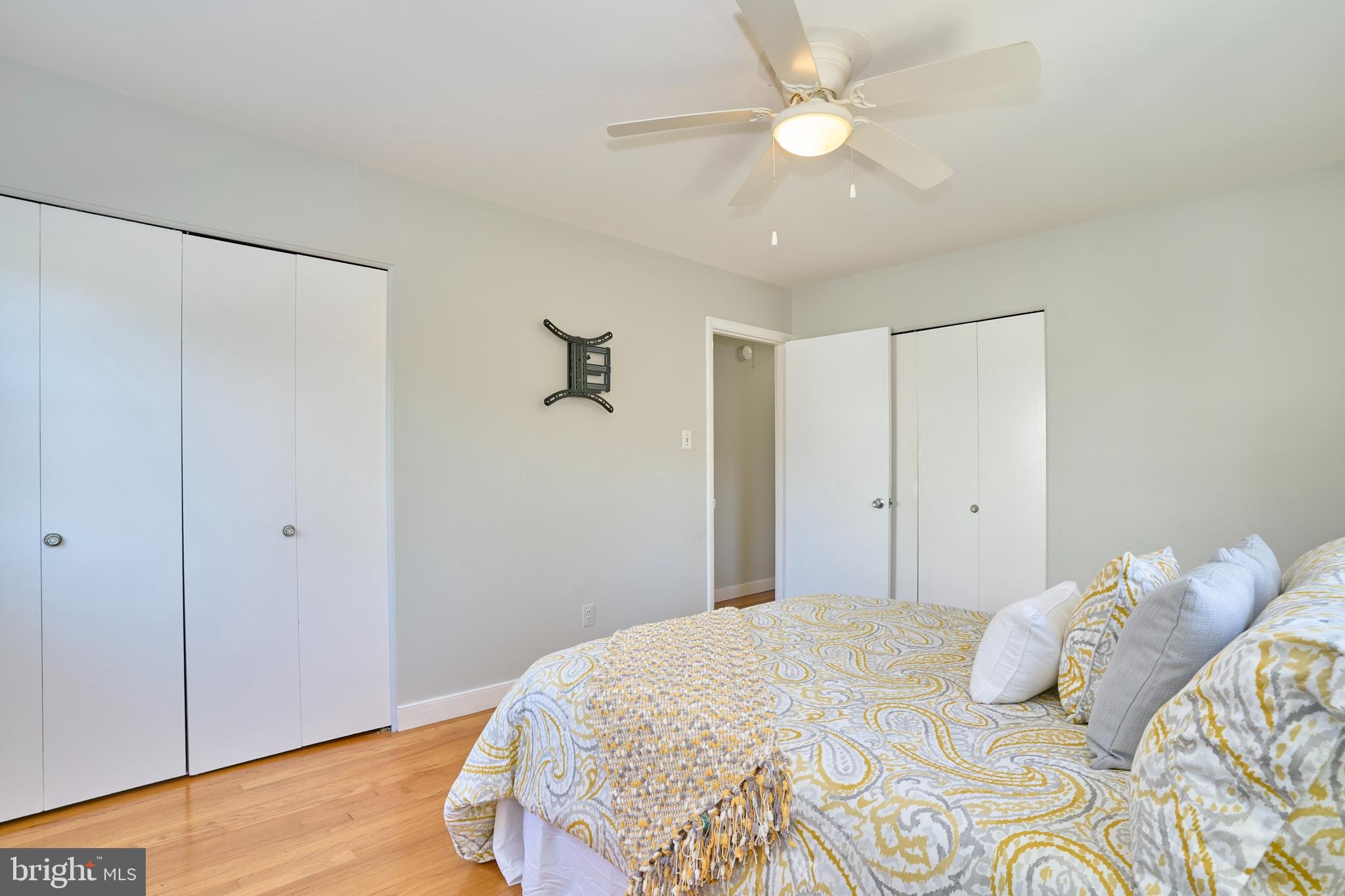 WAYNEWOOD - Residential