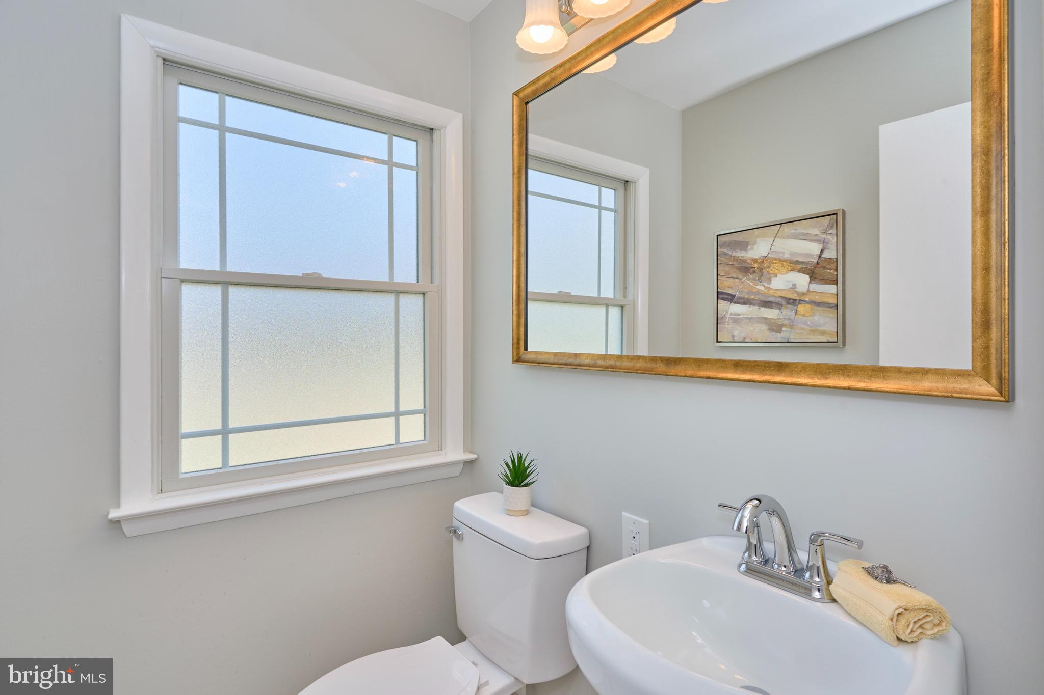 WAYNEWOOD - Residential