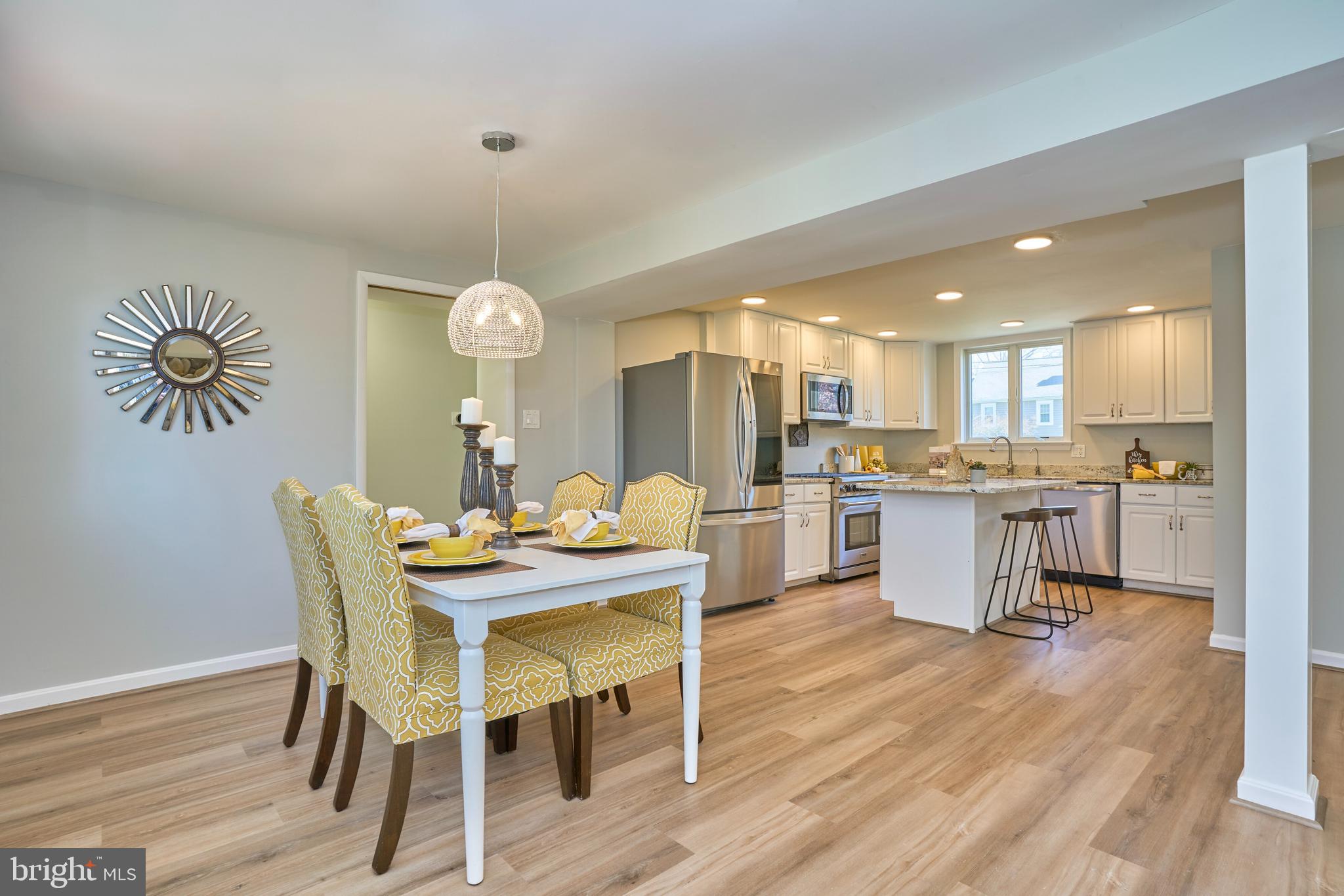 WAYNEWOOD - Residential