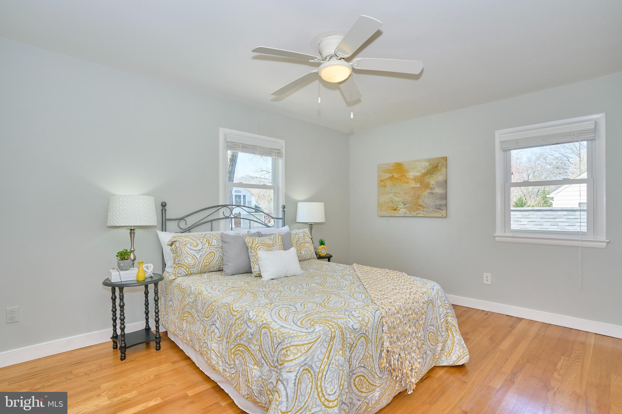 WAYNEWOOD - Residential