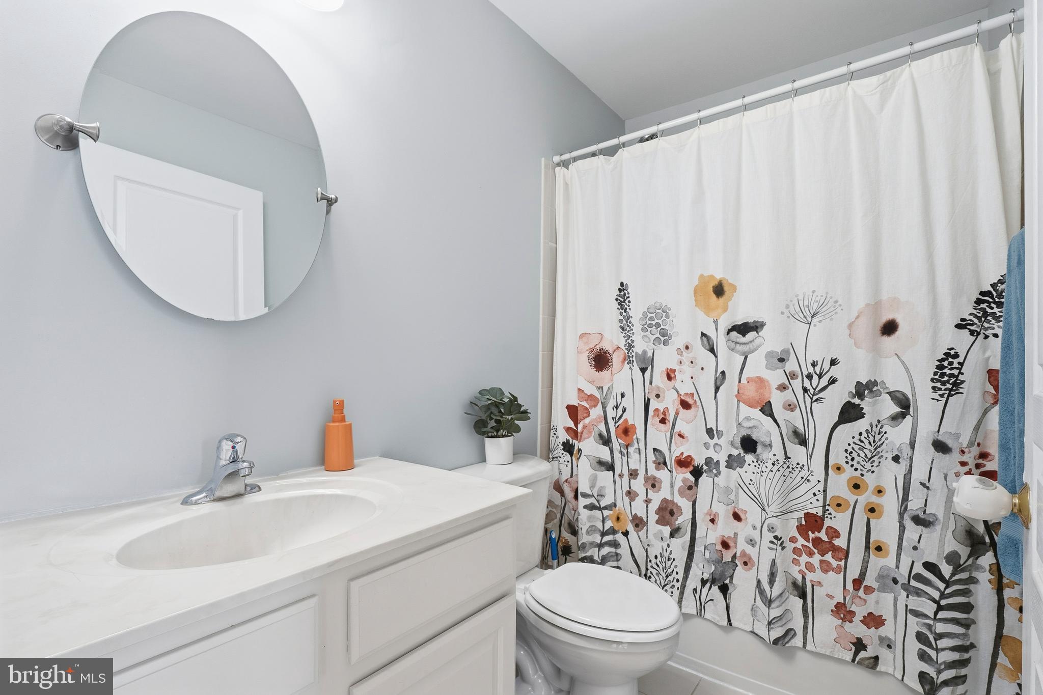 DOYLESTOWN STATION - Residential