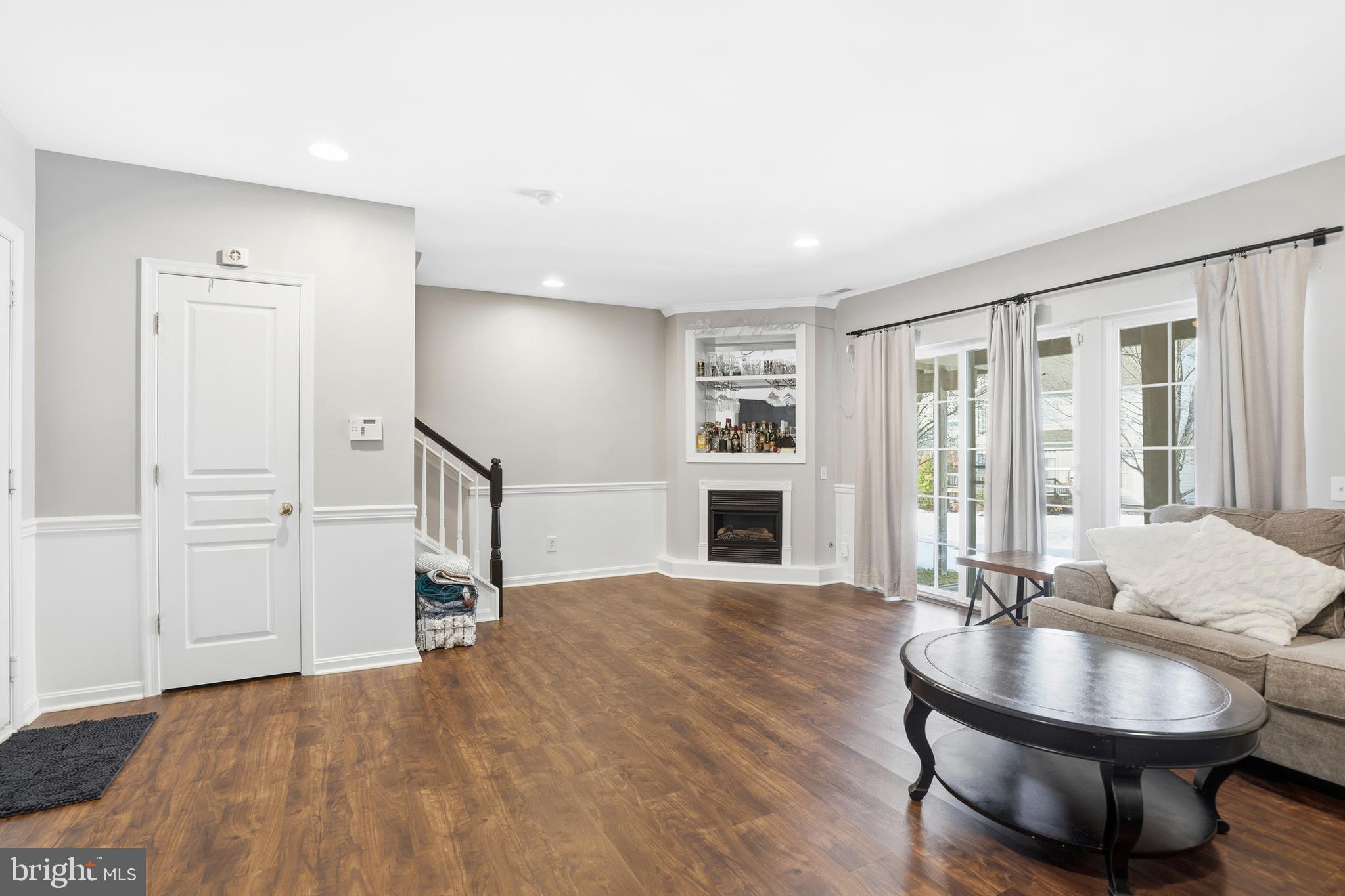 DOYLESTOWN STATION - Residential