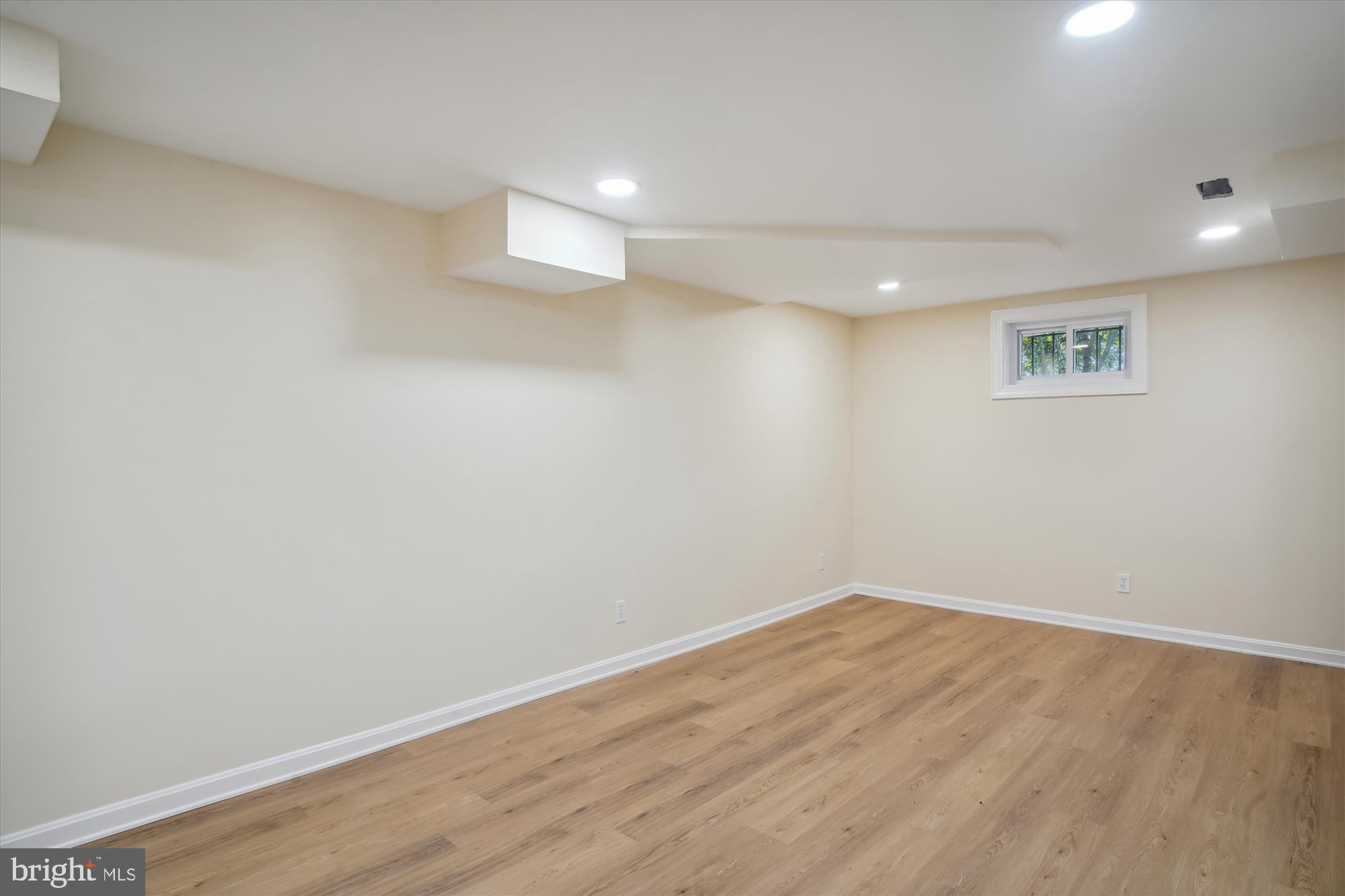 ROCK CREEK FOREST - Residential