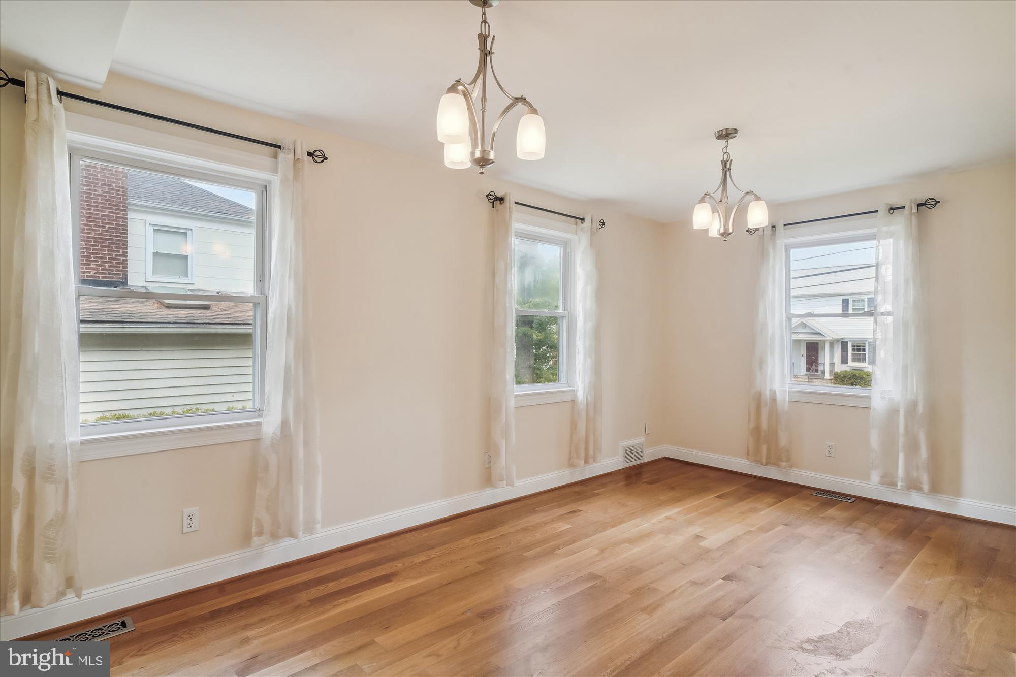 ROCK CREEK FOREST - Residential