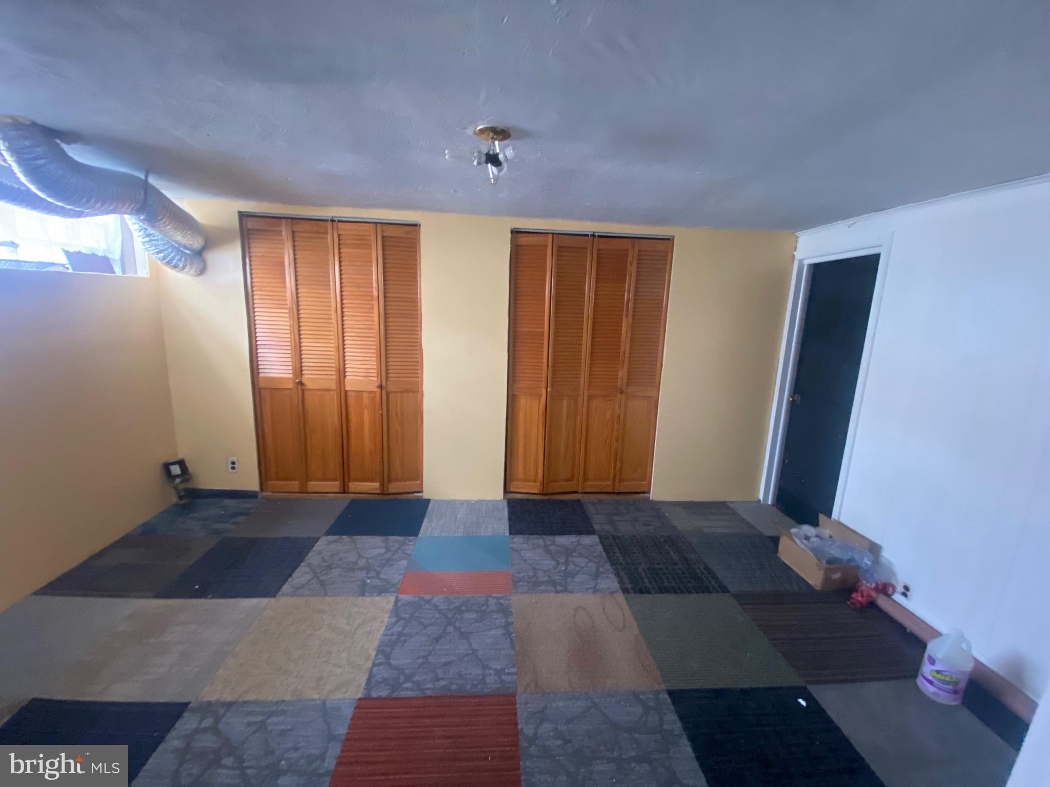 MOUNT PLEASANT - Residential Lease