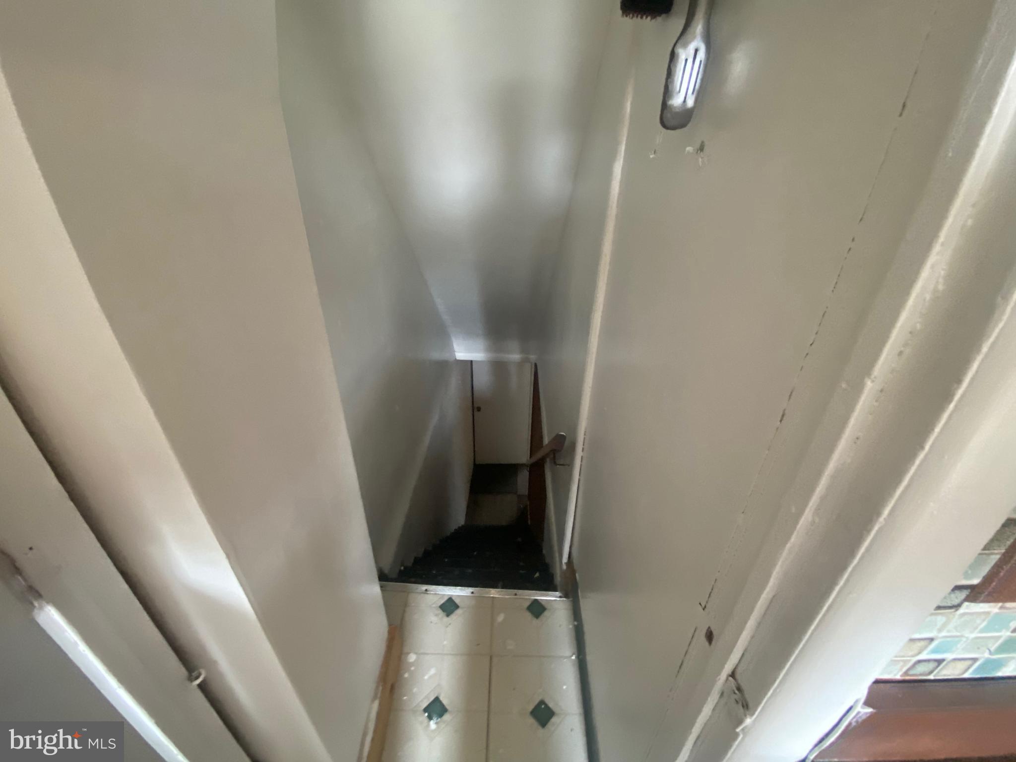 MOUNT PLEASANT - Residential Lease