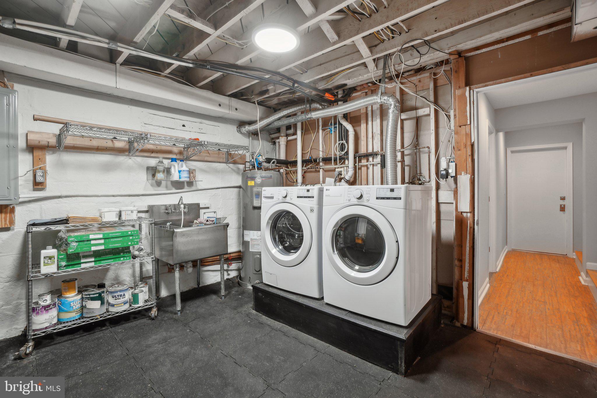 FAIRLINGTON VILLAGES - Residential