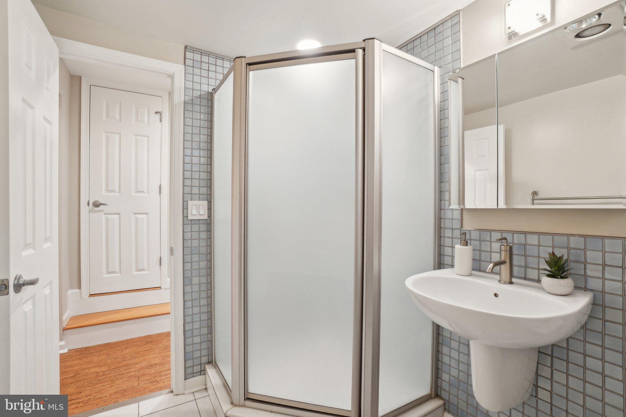 FAIRLINGTON VILLAGES - Residential