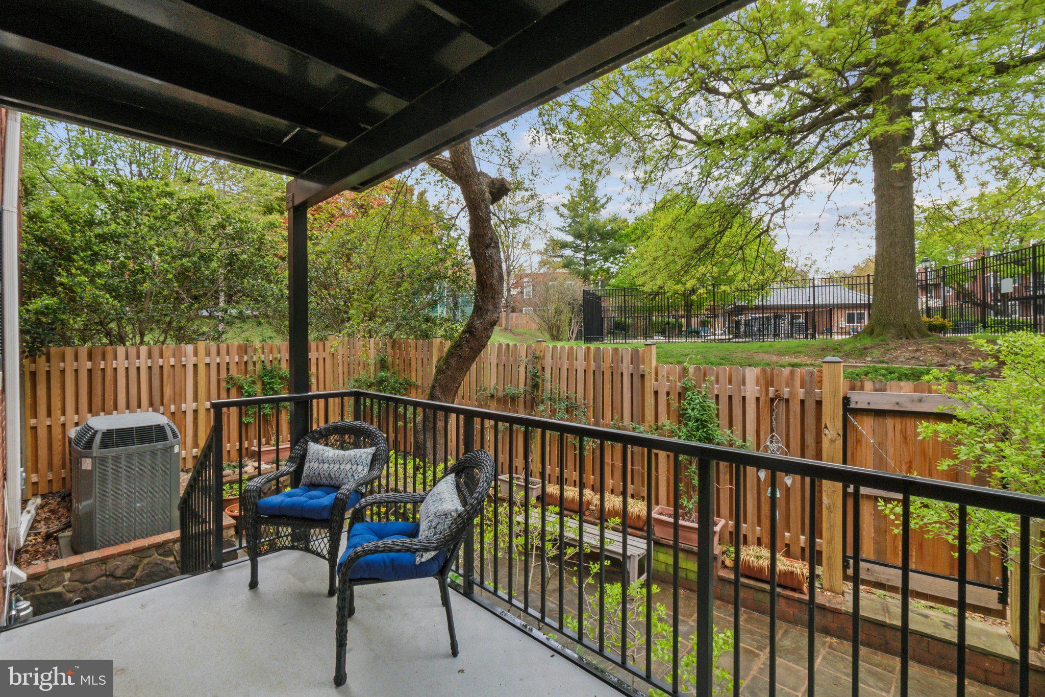 FAIRLINGTON VILLAGES - Residential