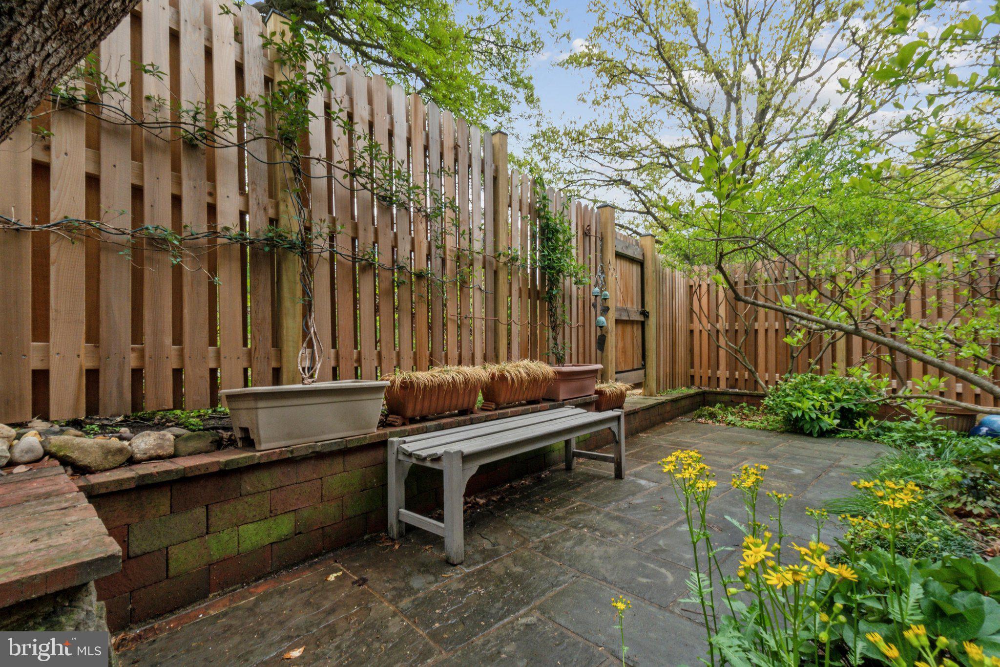 FAIRLINGTON VILLAGES - Residential