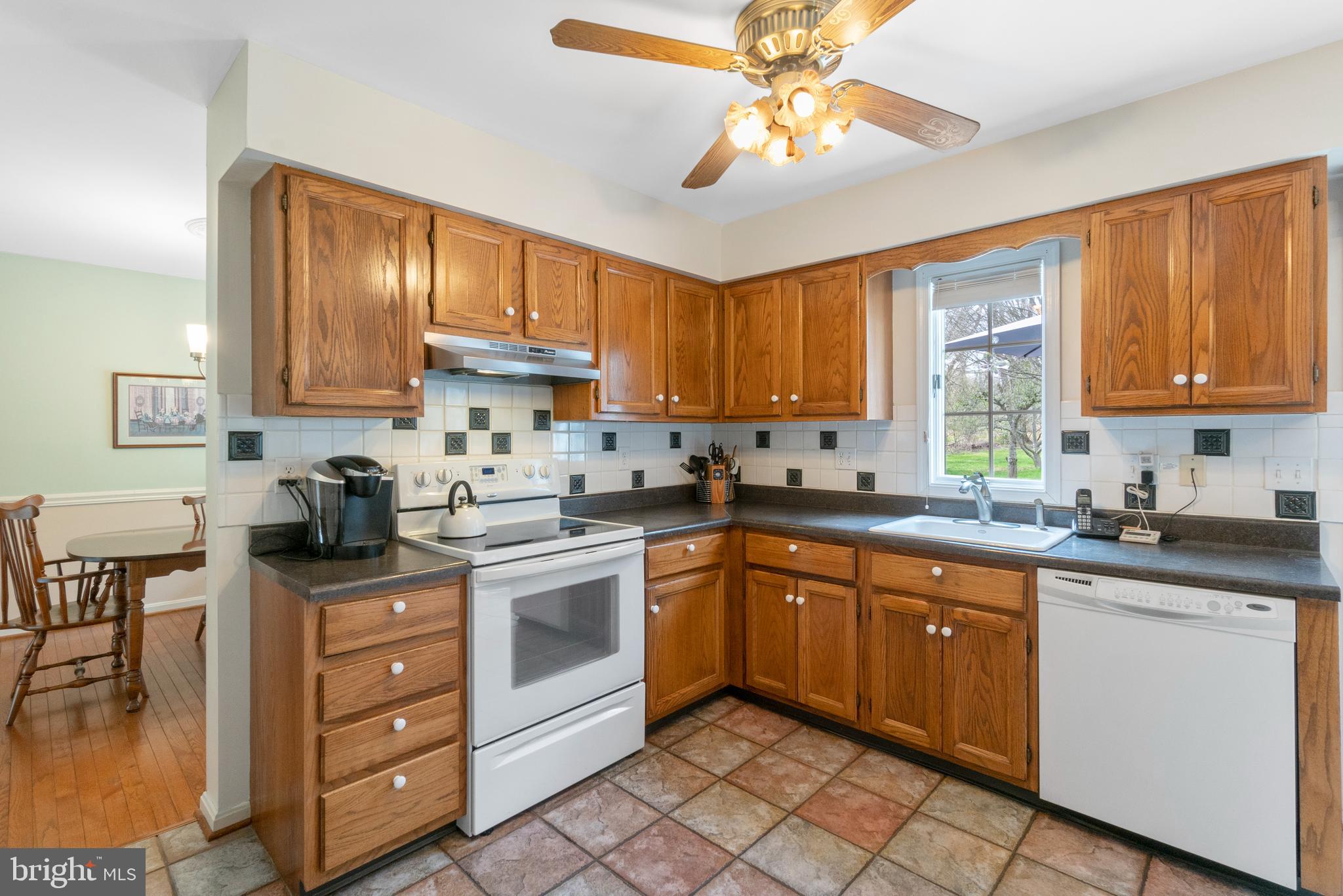 MOUNT HEBRON - Residential