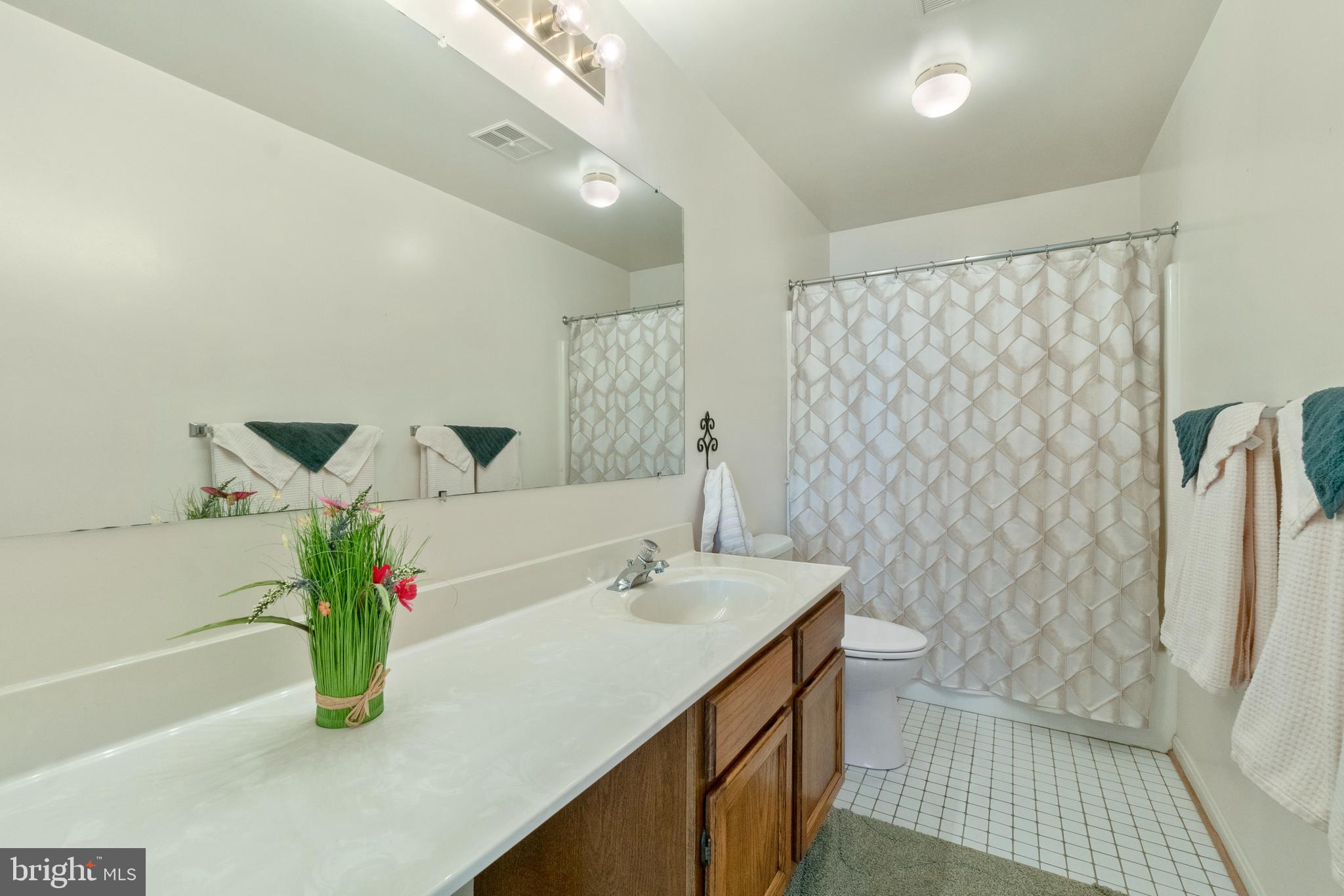 MOUNT HEBRON - Residential