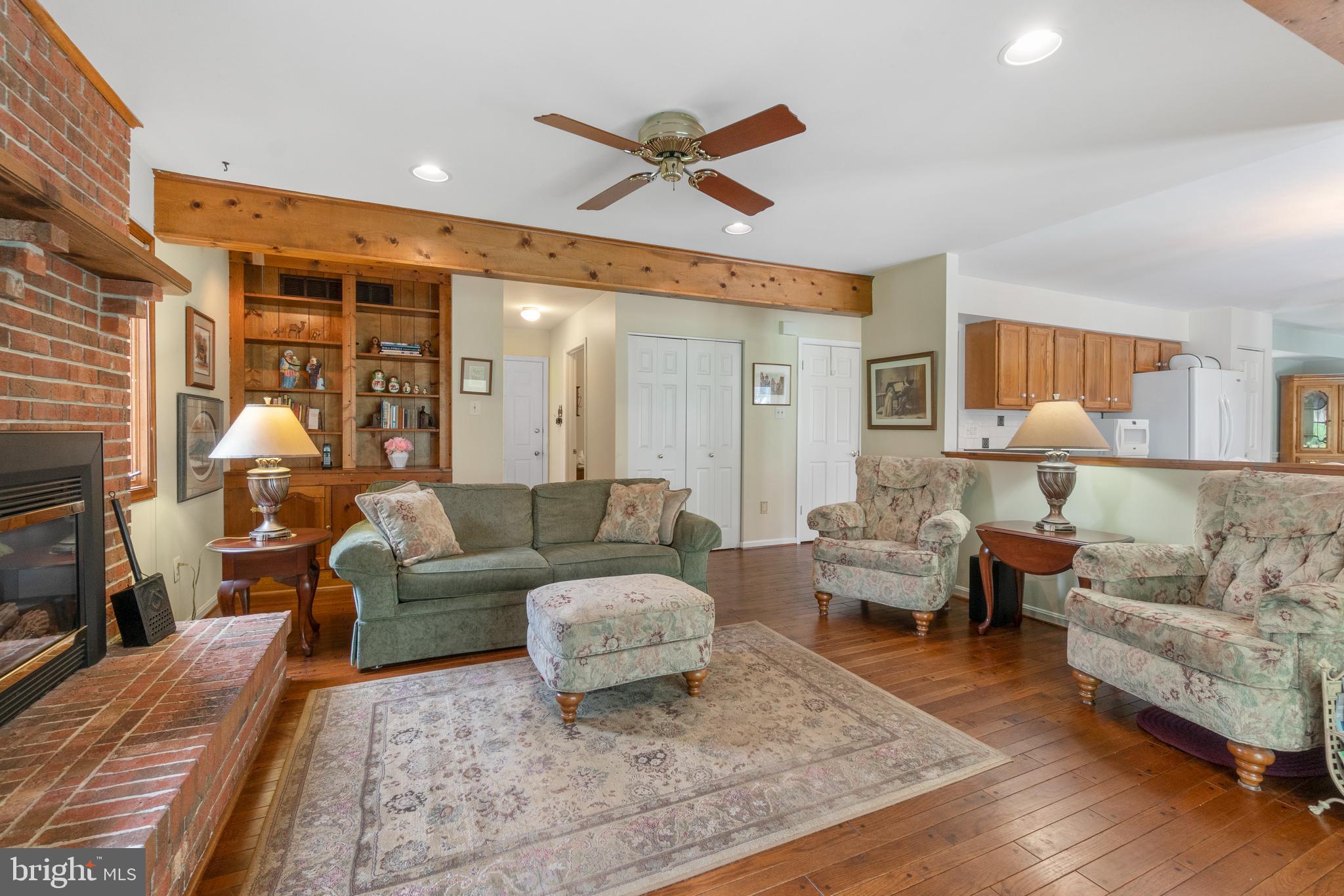 MOUNT HEBRON - Residential