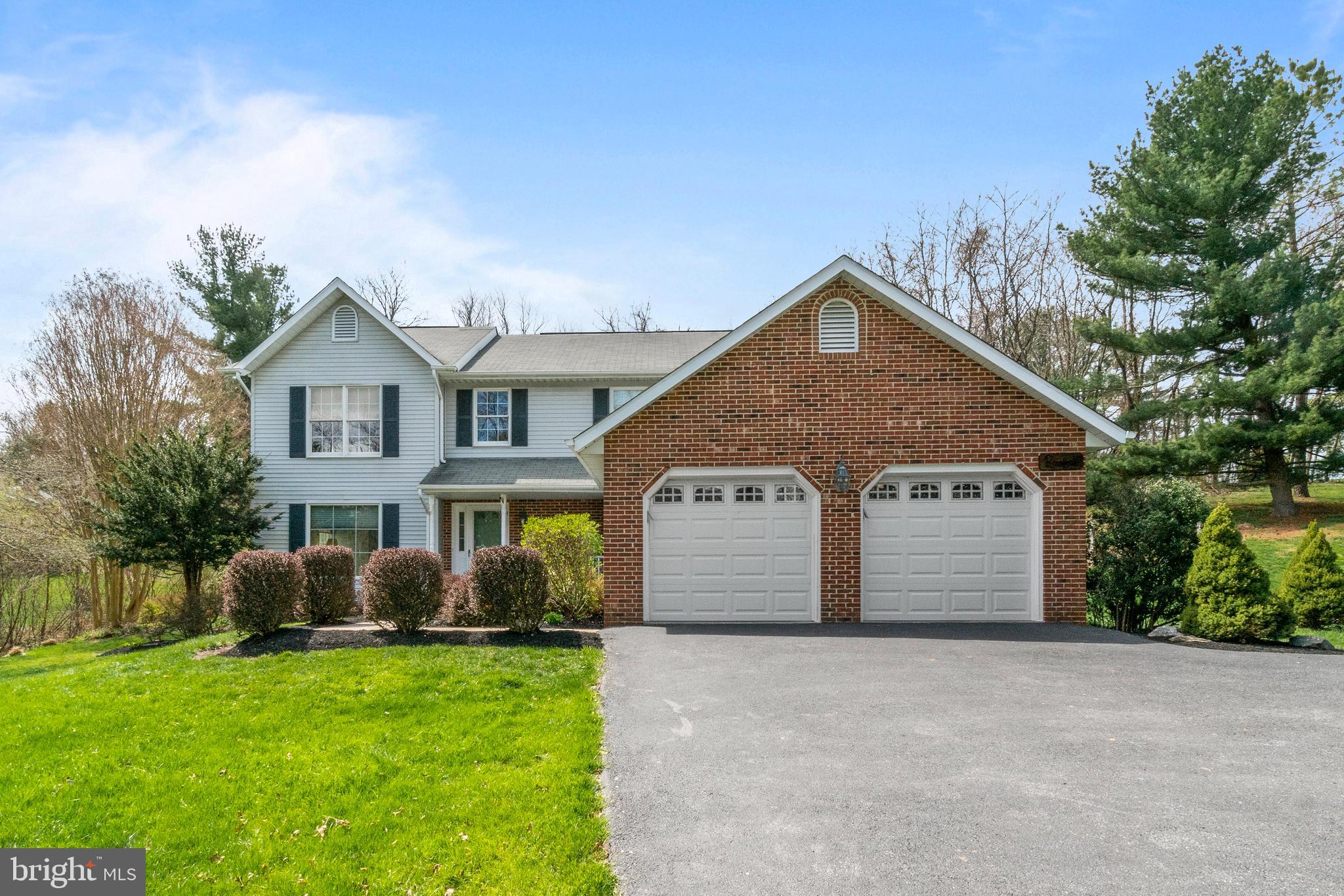 MOUNT HEBRON - Residential