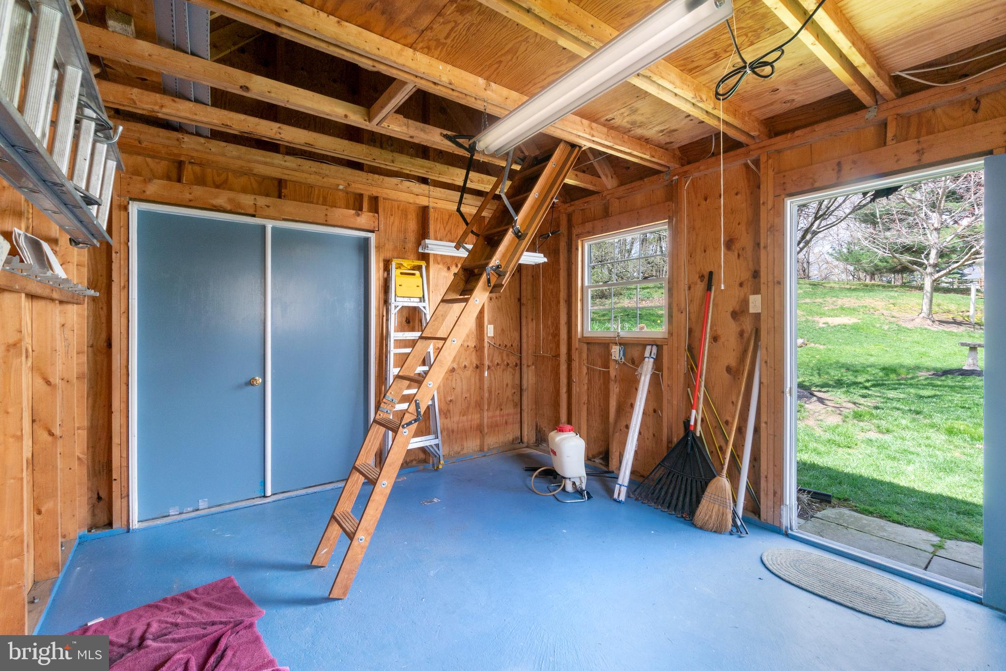 MOUNT HEBRON - Residential