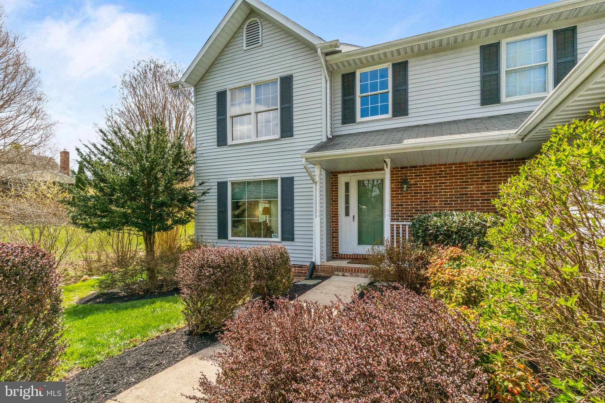 MOUNT HEBRON - Residential