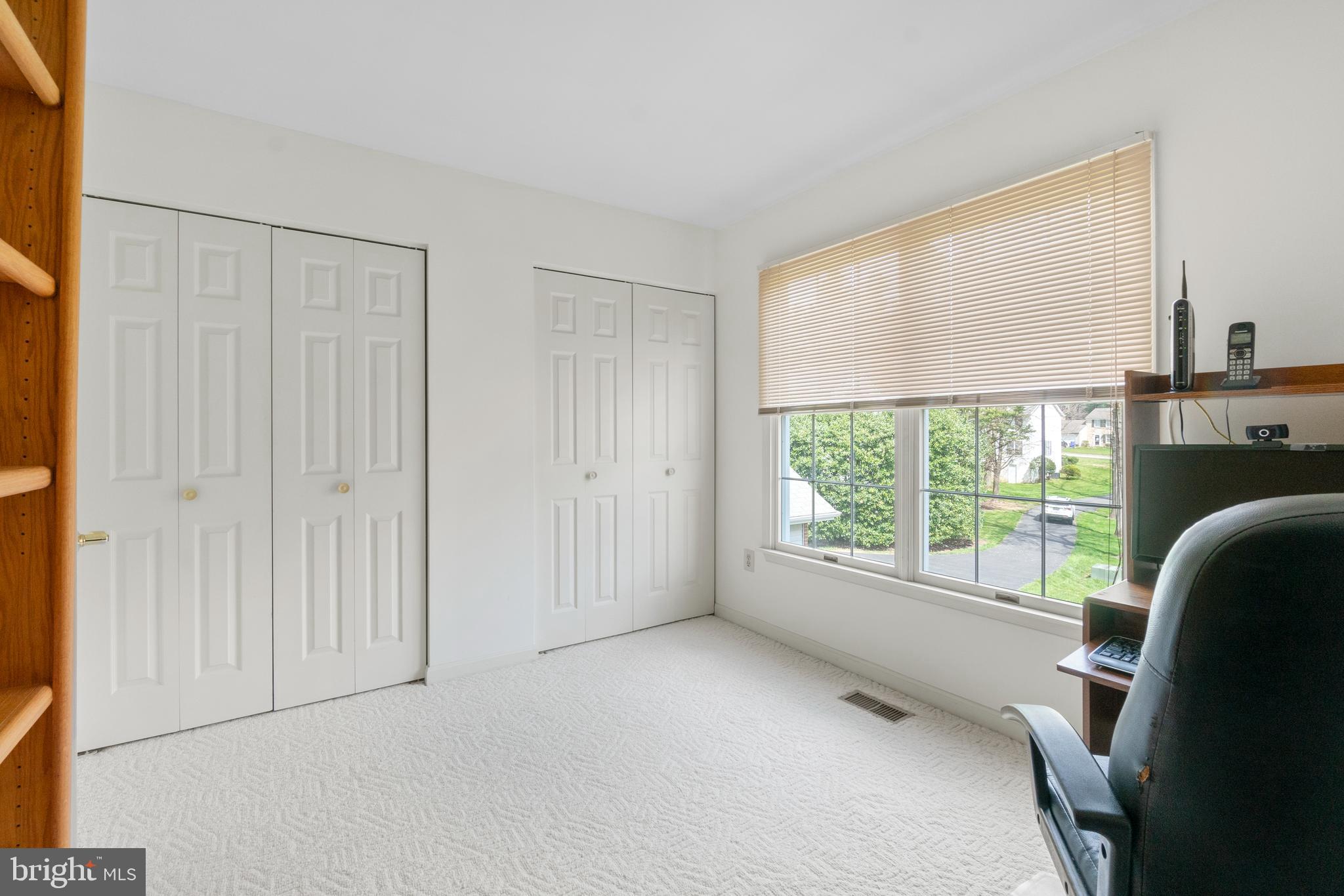 MOUNT HEBRON - Residential