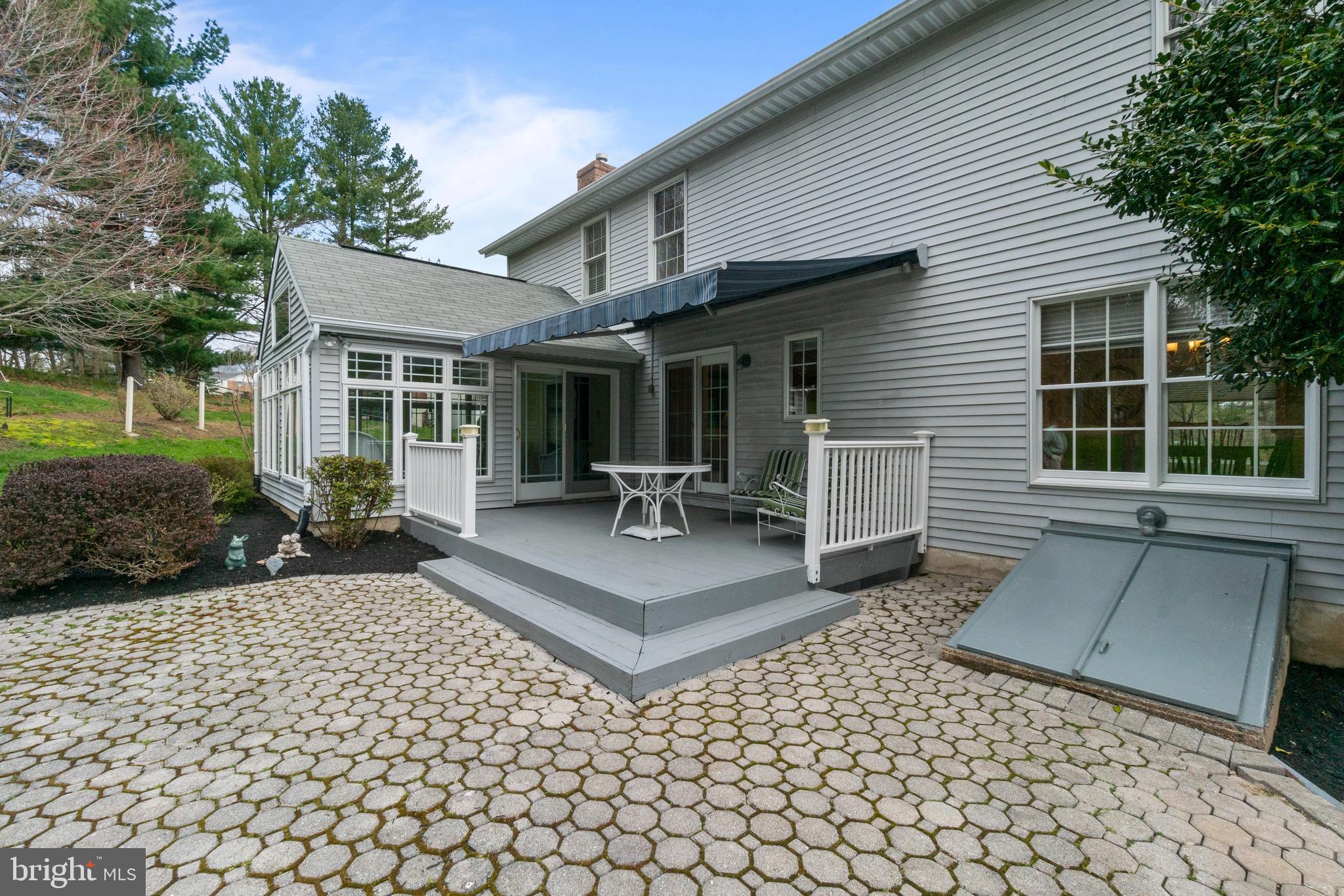 MOUNT HEBRON - Residential