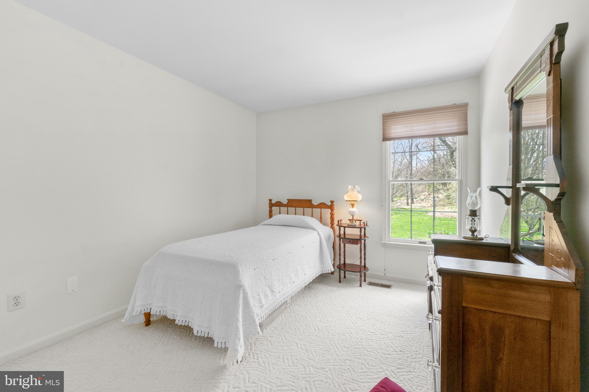 MOUNT HEBRON - Residential