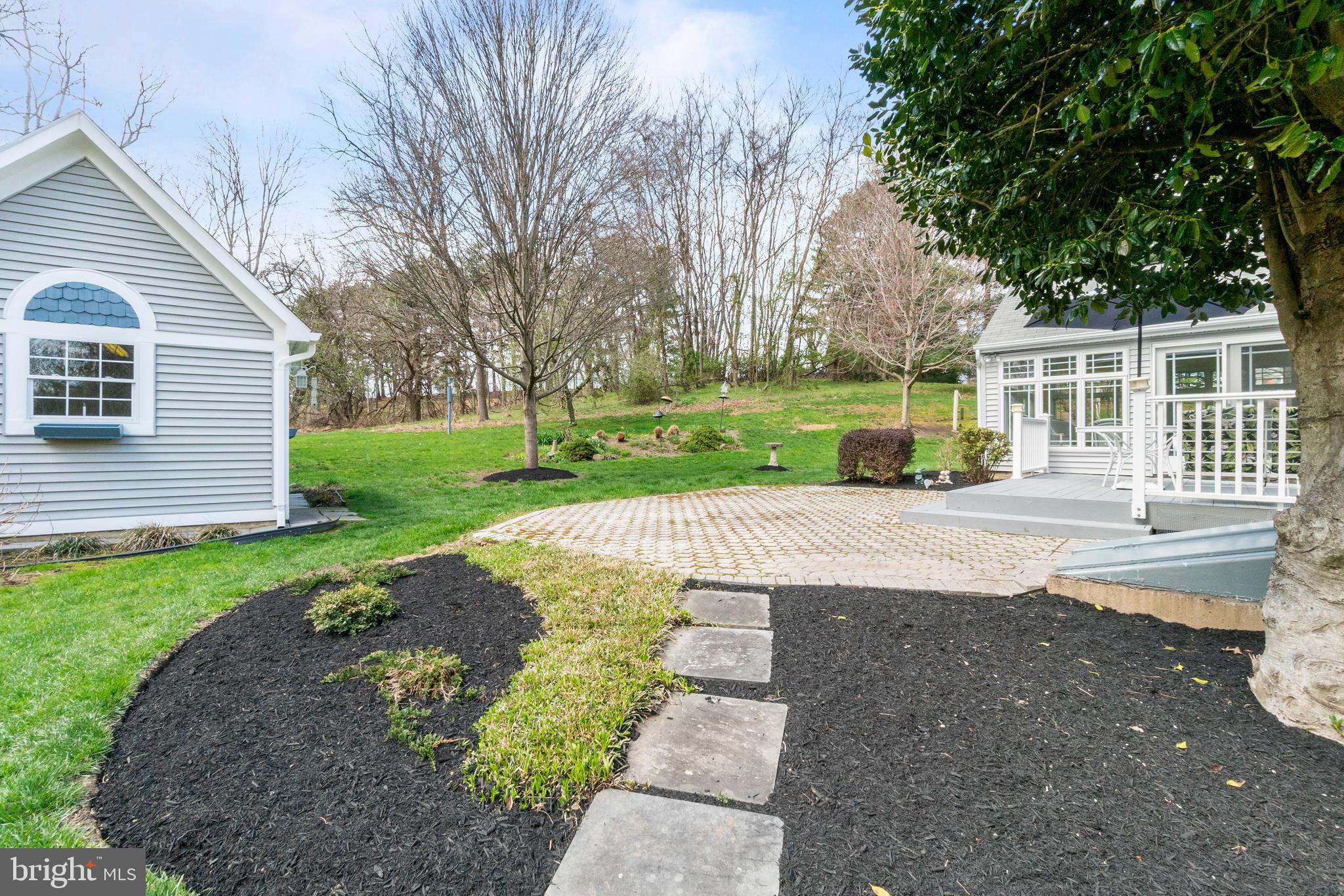 MOUNT HEBRON - Residential