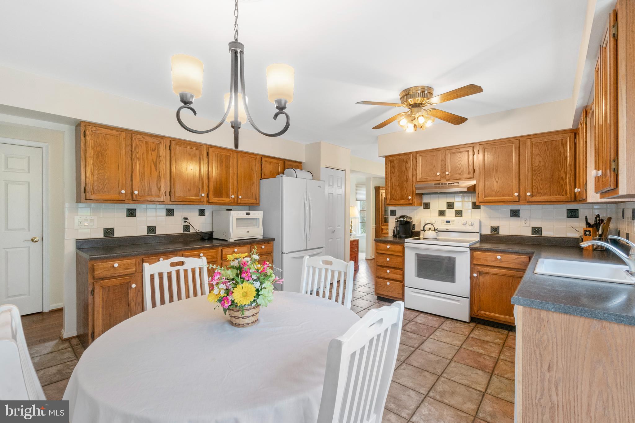 MOUNT HEBRON - Residential