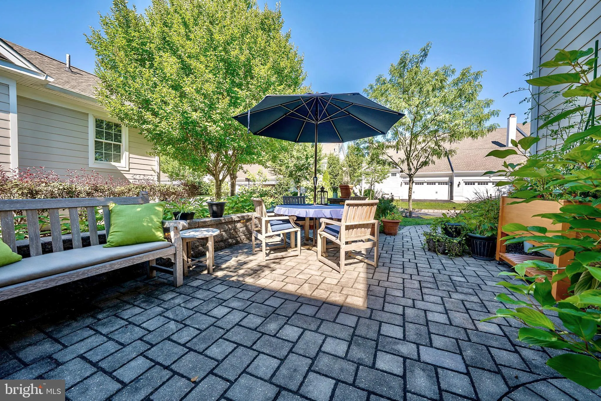 Newtown Square, Pennsylvania 19073, United States, 3 Bedrooms Bedrooms, ,4 BathroomsBathrooms,Residential,Contingent,199768